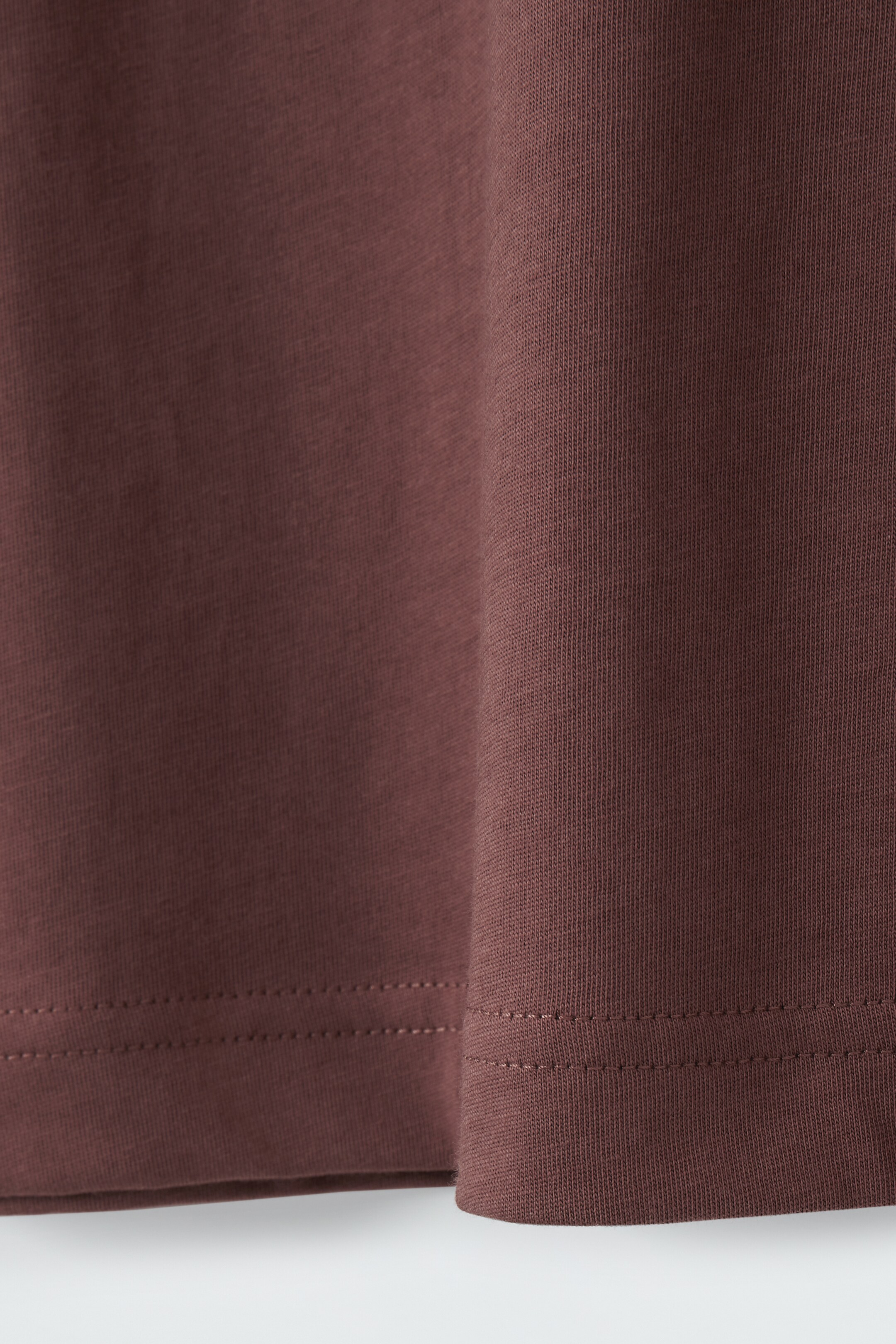 Zobrazit větší obrázek: 24/7 REGULAR TRIČKO - BROWN - ŽENY | H&M CZ 2