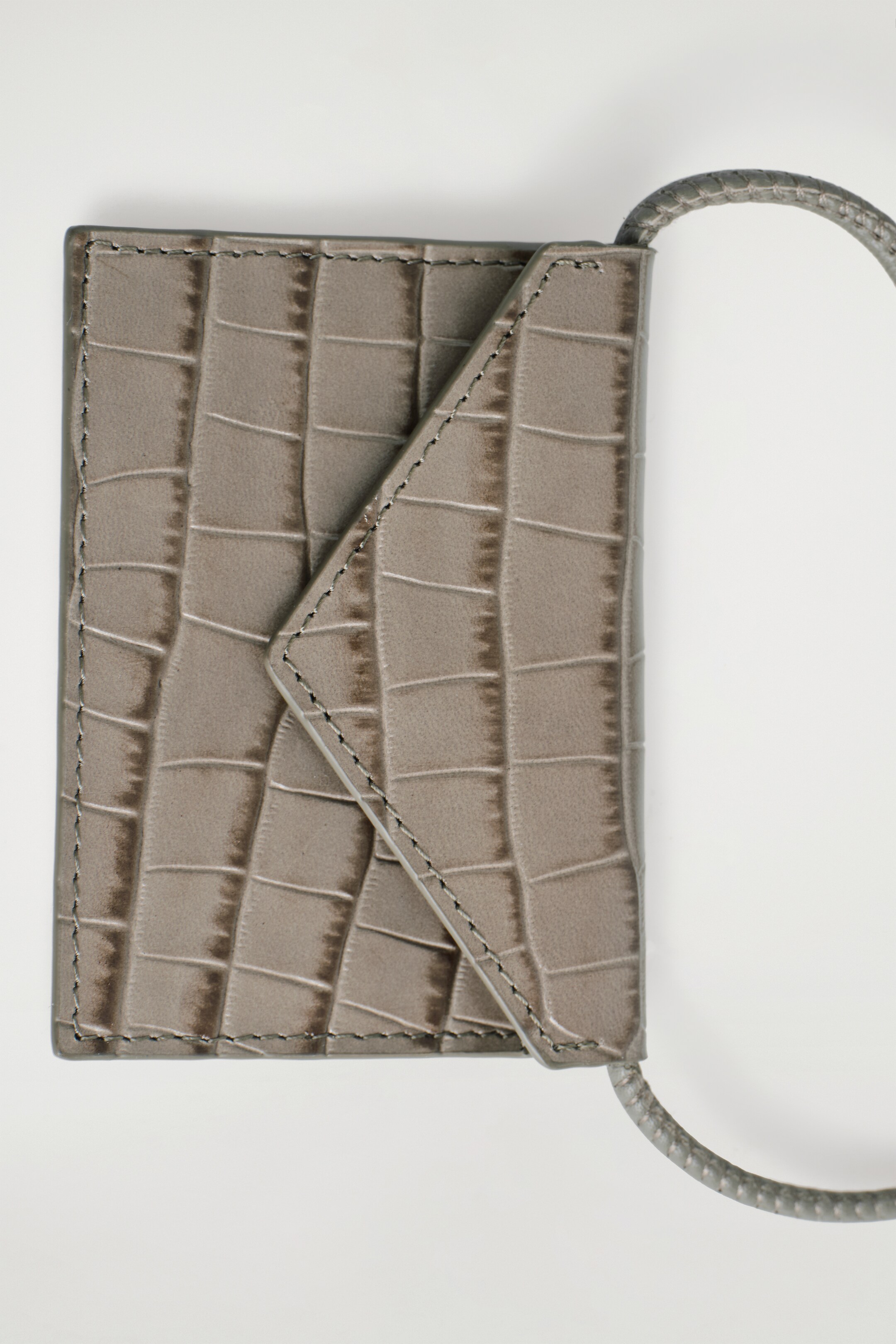 View larger image: CROC-EMBOSSED LEATHER CARDHOLDER - BEIGE - Ladies | H&M GB 3