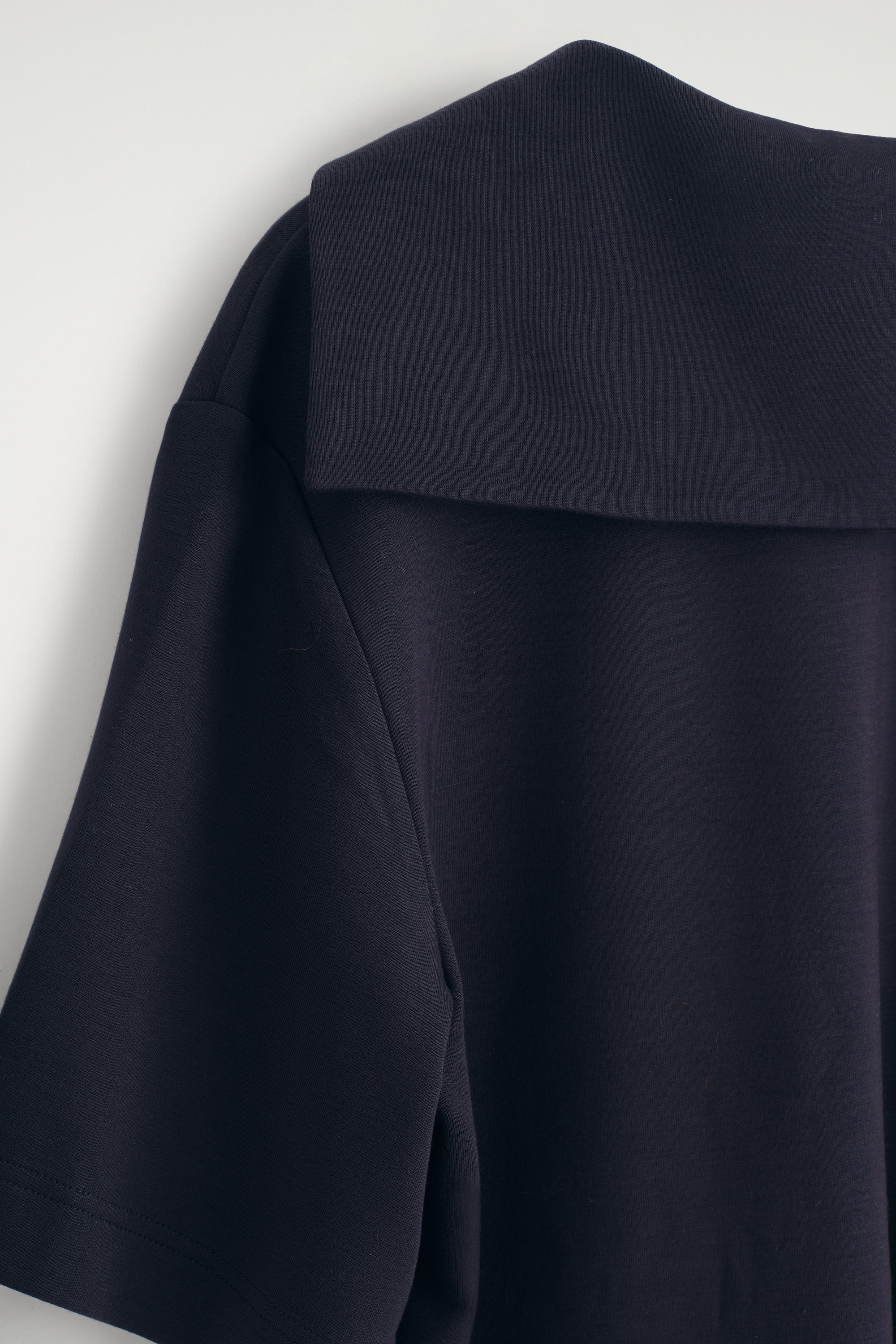 SAILOR-COLLAR JERSEY T-SHIRT - NAVY | COS