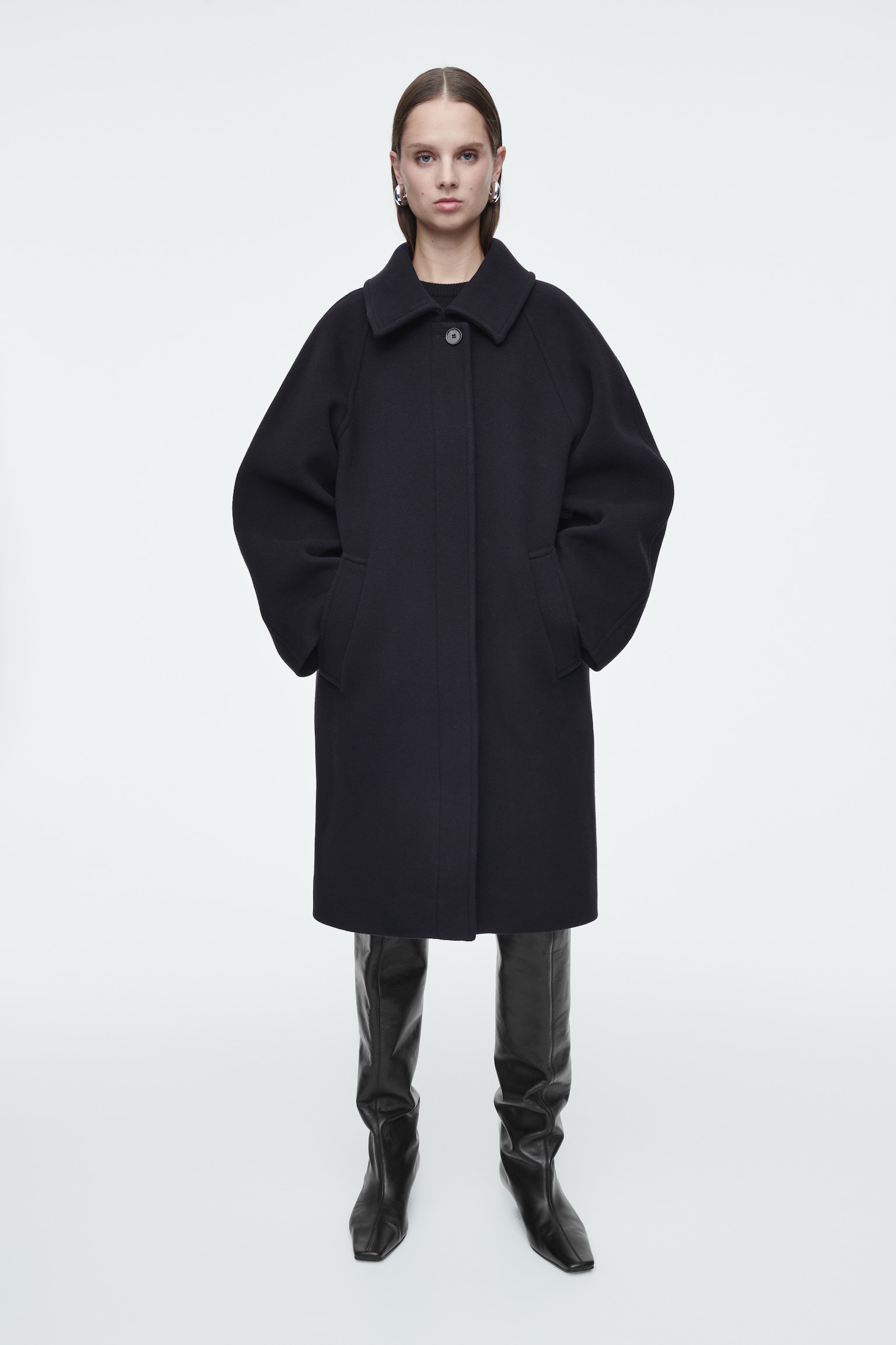 OVERSIZED SINGLE-BREASTED WOOL COAT - NAVY