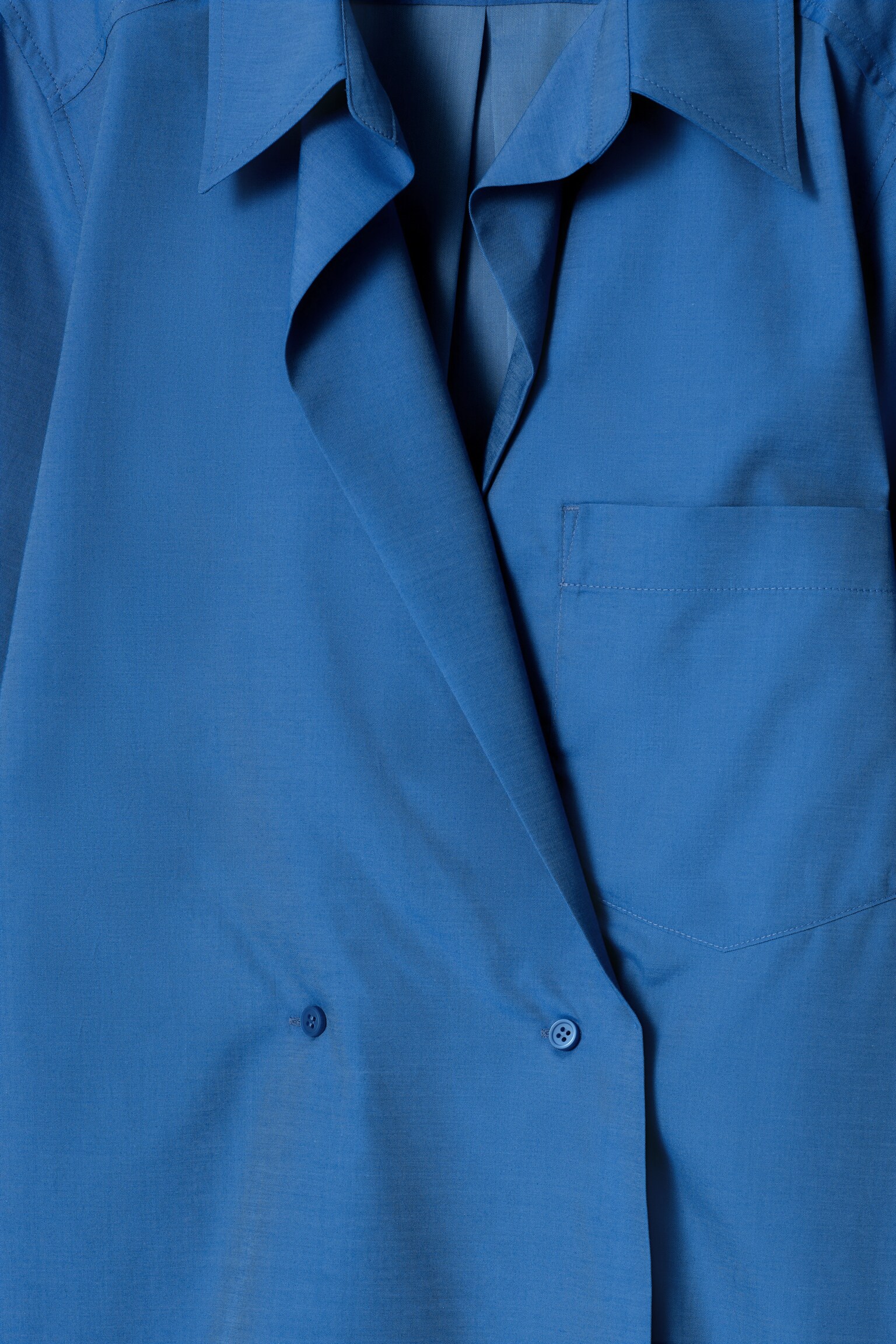 CAMISA CON BOTONADURA CRUZADA - AZUL - 8