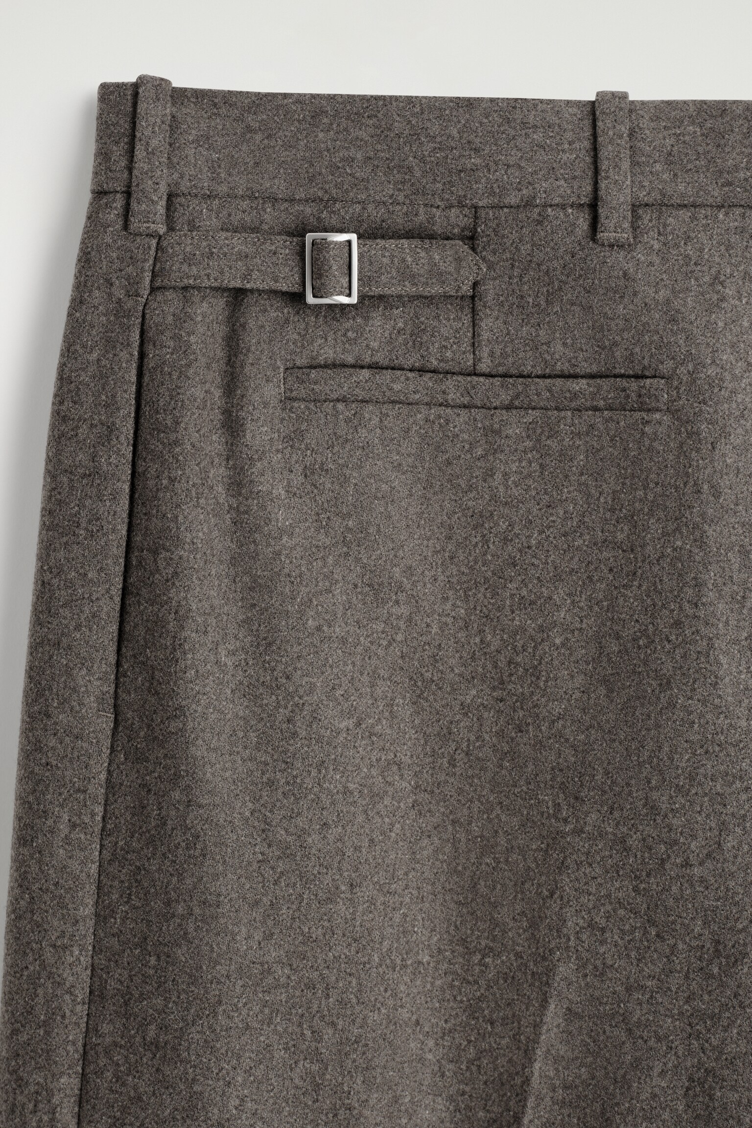 PANTALONES PERNERAS RECTAS DE LANA RELAXED FIT - HUESO - 5