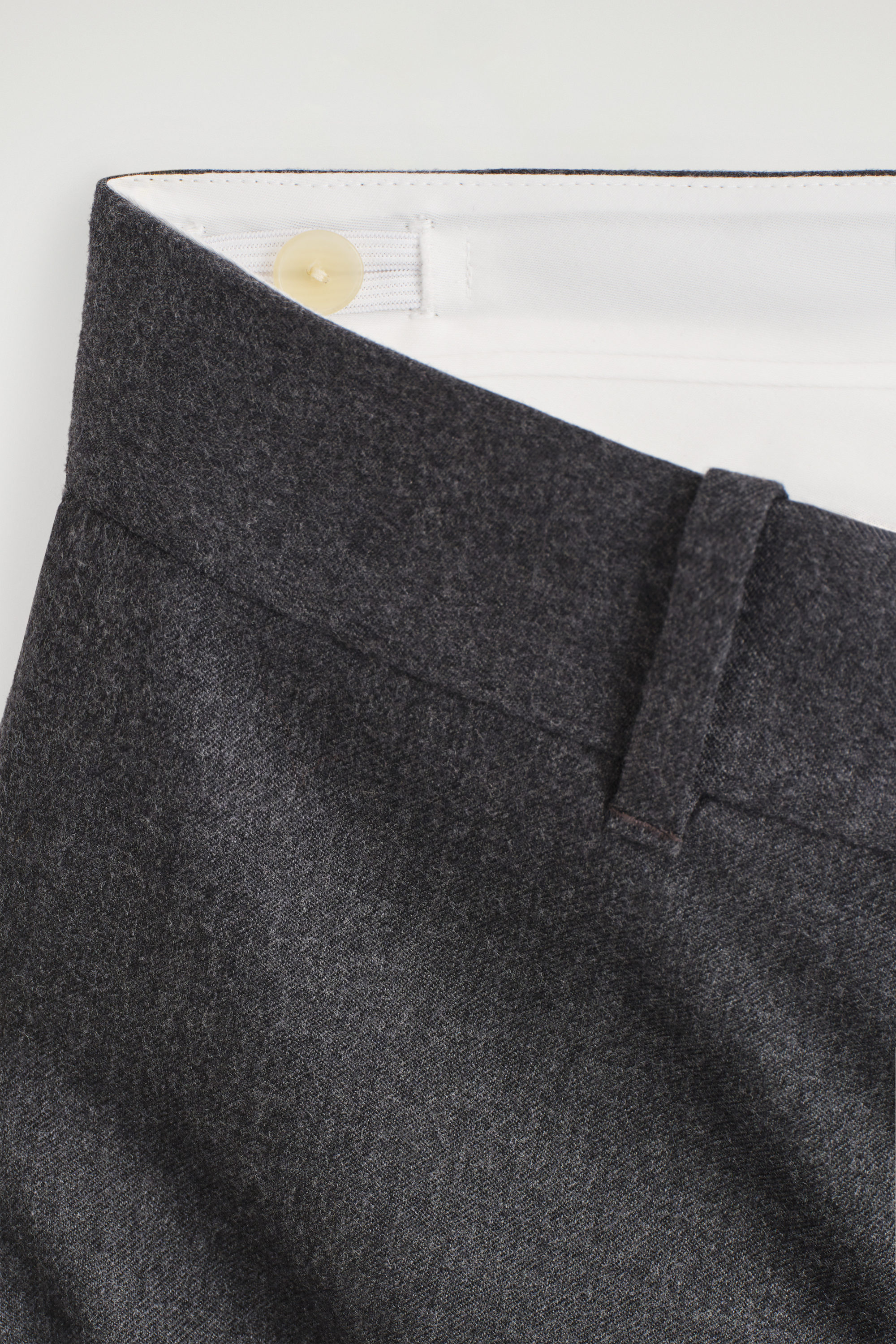 WOOL TAPERED PANTS - STONE MÉLANGE | COS US