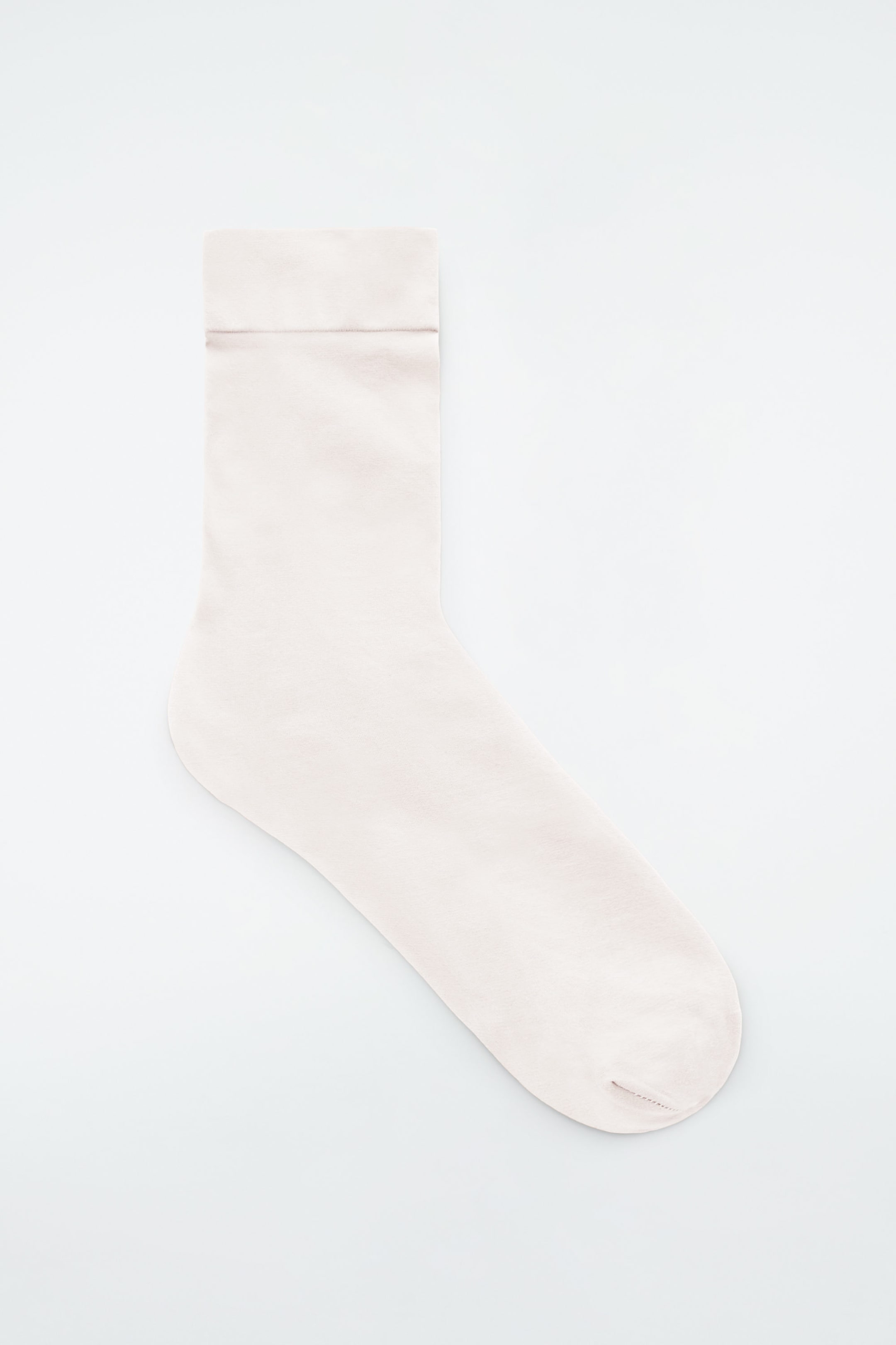 SHEER SOCKS