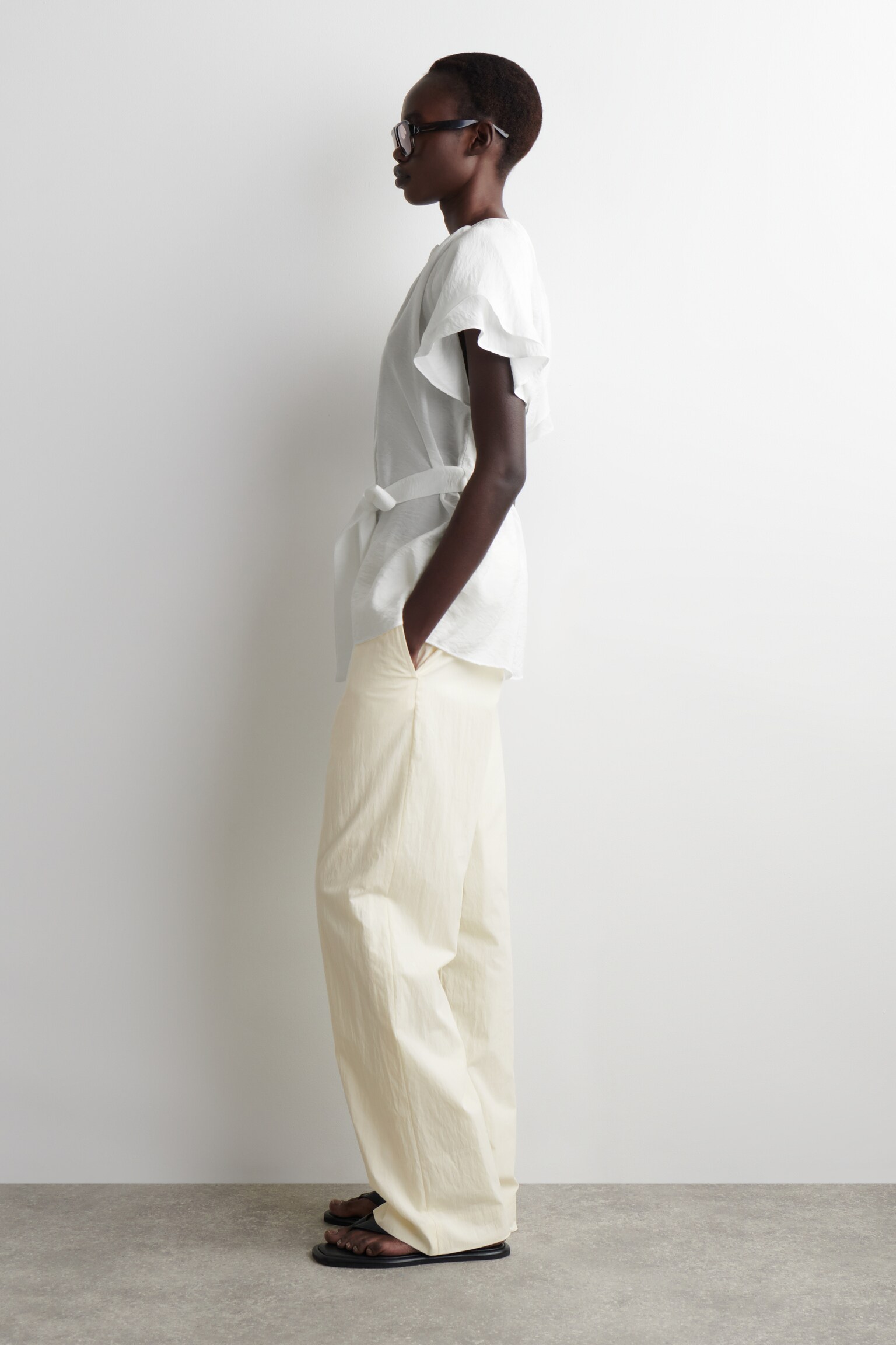 BLUSA A STRATI CON CINTURA - BIANCO/AZZURRO - 6