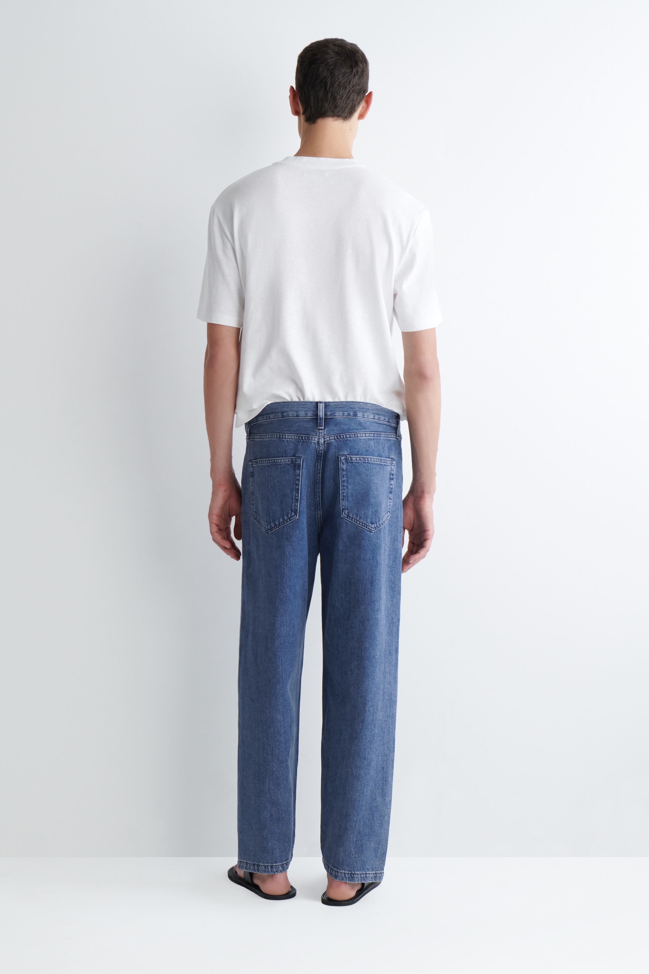 Visa större bild: DOME JEANS MED RAKA BEN - BLÅ - HERR | H&M SE 4