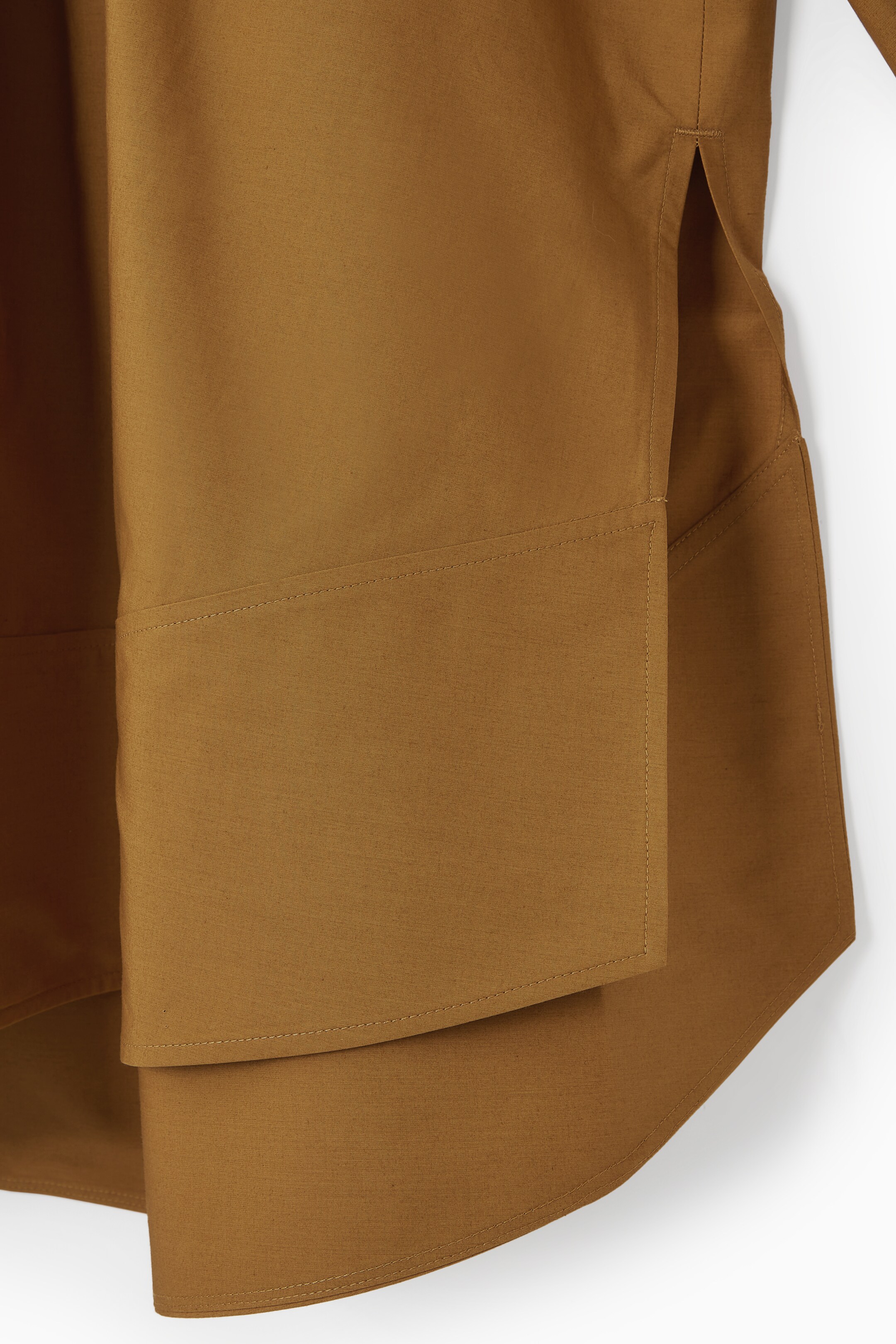 Grösseres Bild ansehen: SCHULTERFREIE OVERSIZED-BLUSE - BRAUN - DAMEN | H&M CH 2