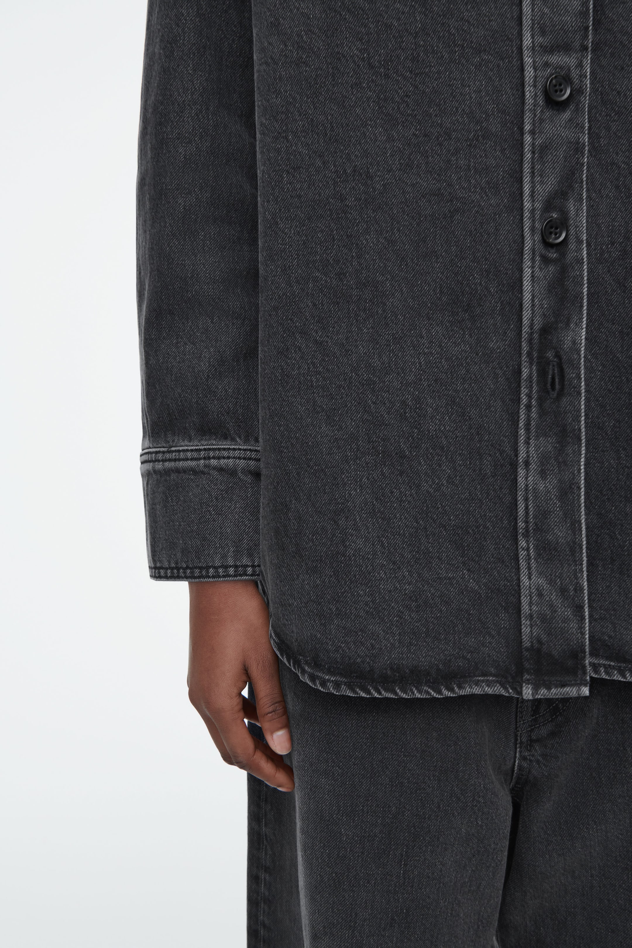 RELAXED DENIM SHIRT