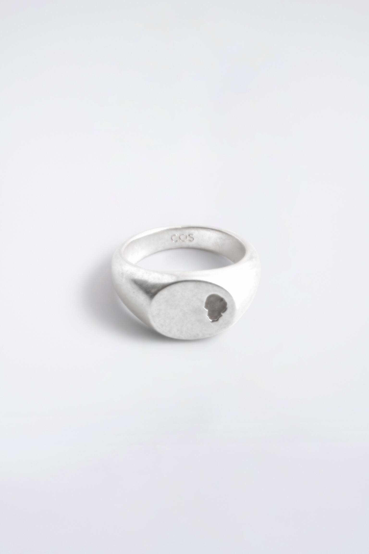 INDENTED SIGNET RING - כסף - 1