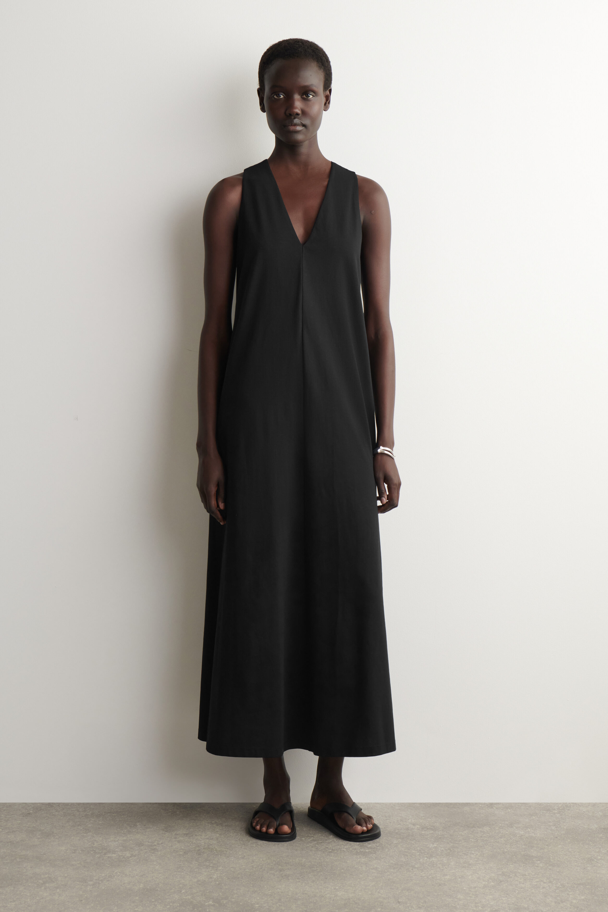 TWIST-BACK JERSEY MIDI DRESS - BLACK | COS US