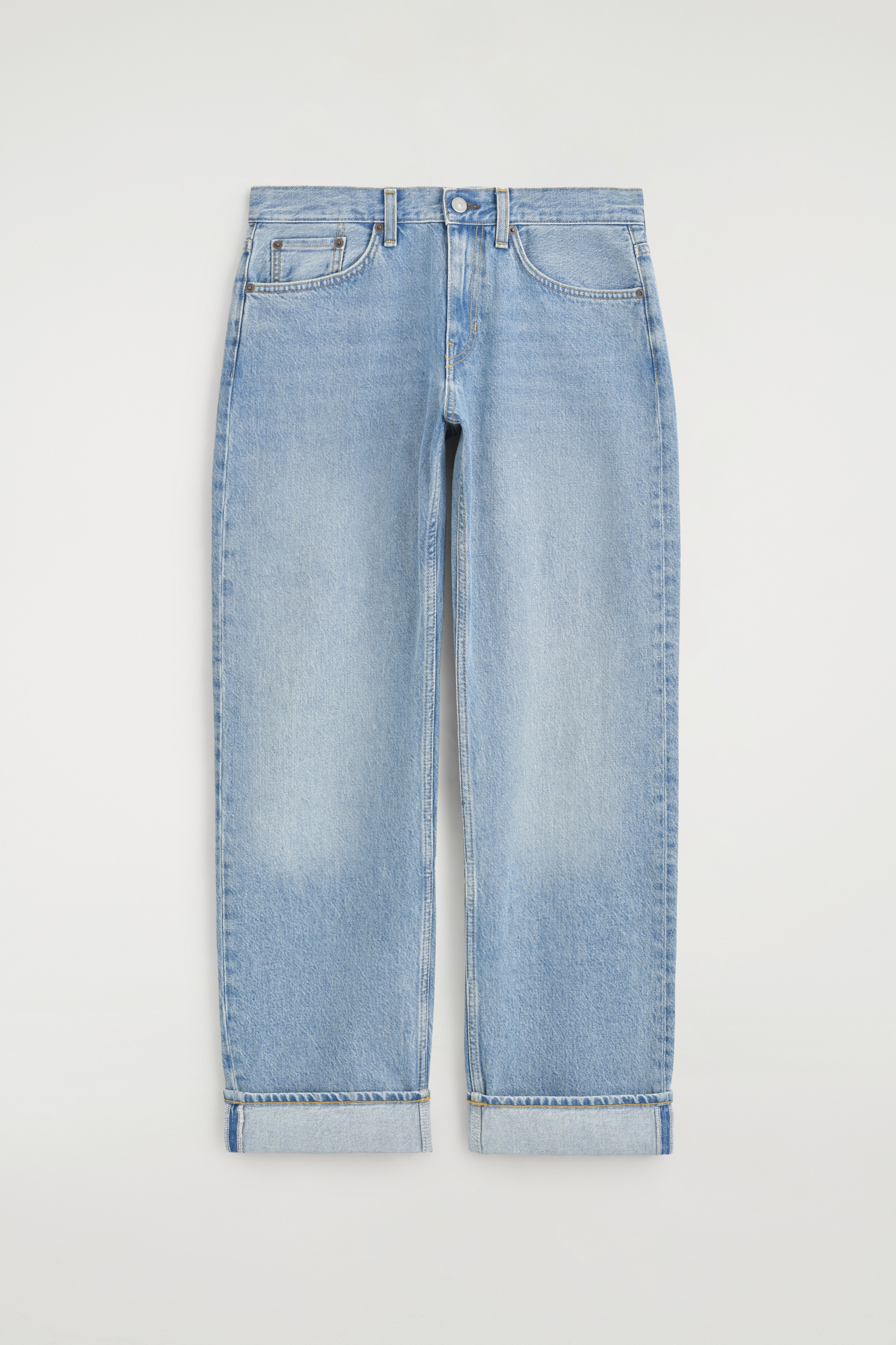 FOLDE JEANS MED BUET BEN OG OPSMØG - BLÅ