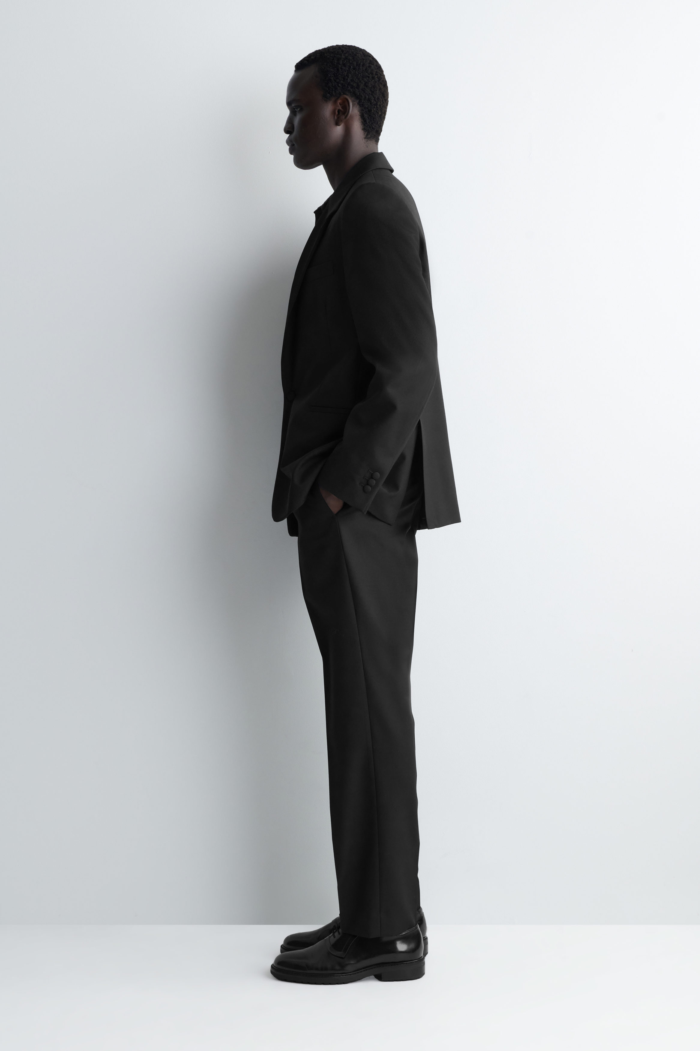 CUMMERBUND-WAIST WOOL TAPERED PANTS - thumbnail 2