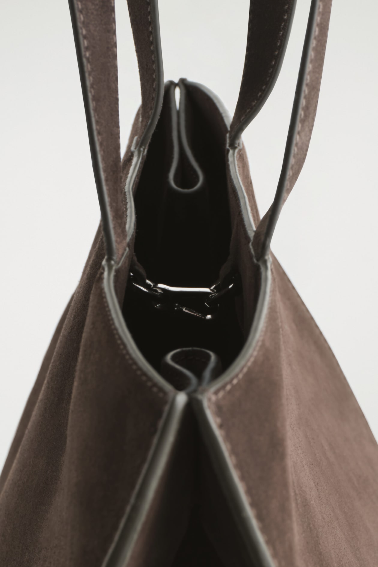GALLERY TOTE BAG - SUEDE - DARK BROWN | COS US