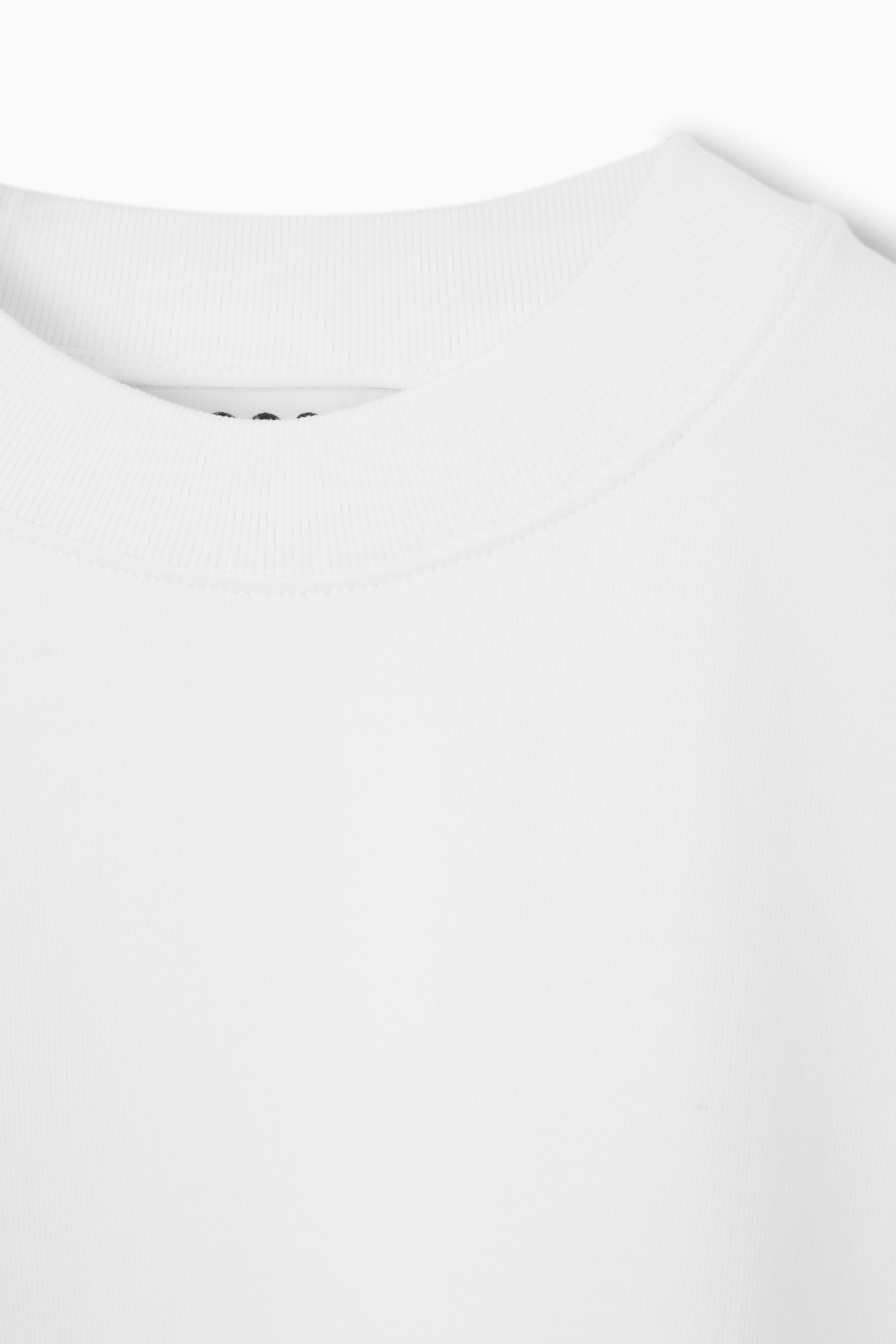 View larger image: HIGH LINE RELAXED T-SHIRT - WHITE - Ladies | H&M GB 5