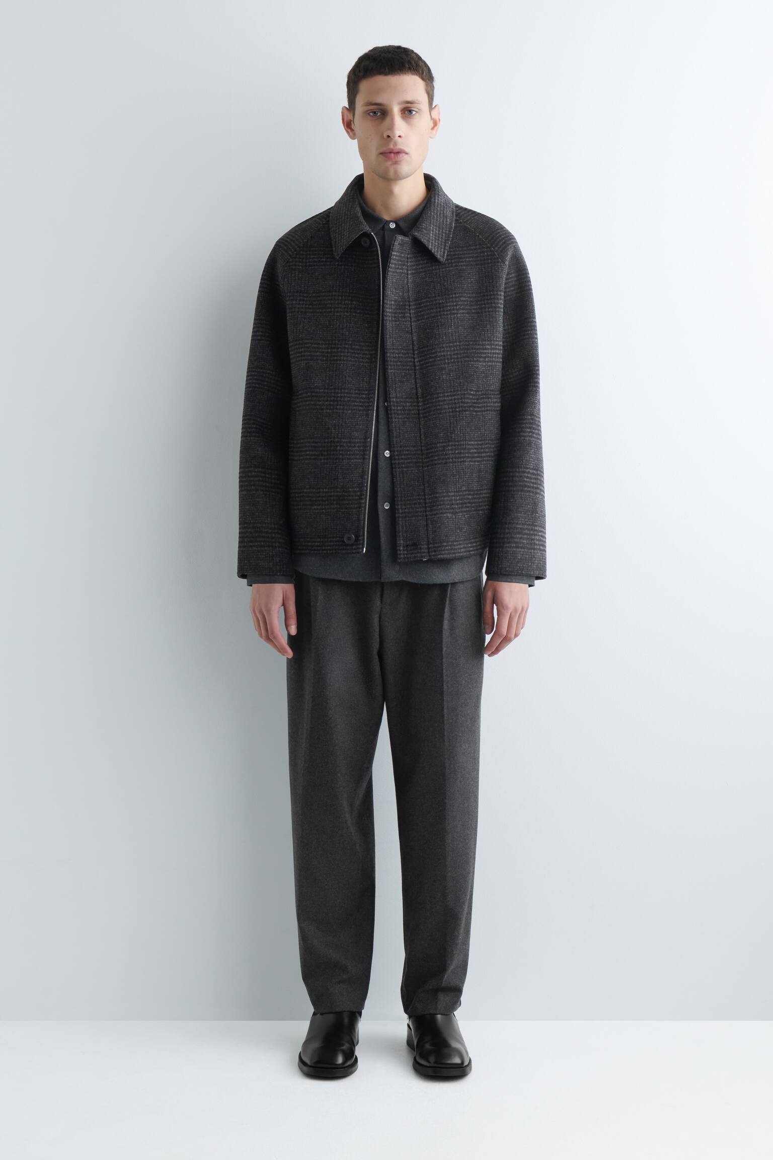 WENDBARE WOLLJACKE MIT KARO- UND FISCHGRÄTMUSTER - GRAU/KARIERT - 1