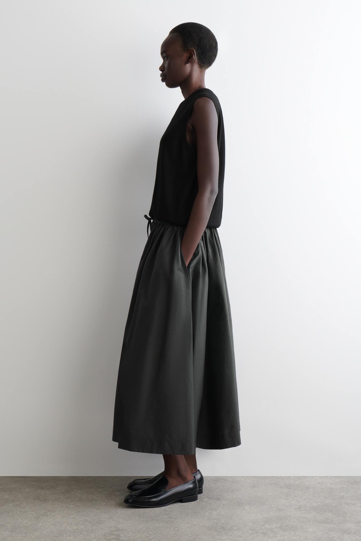 JUPE MIDI EN COTON À TAILLE AJUSTABLE - VERT FONCÉ - 6