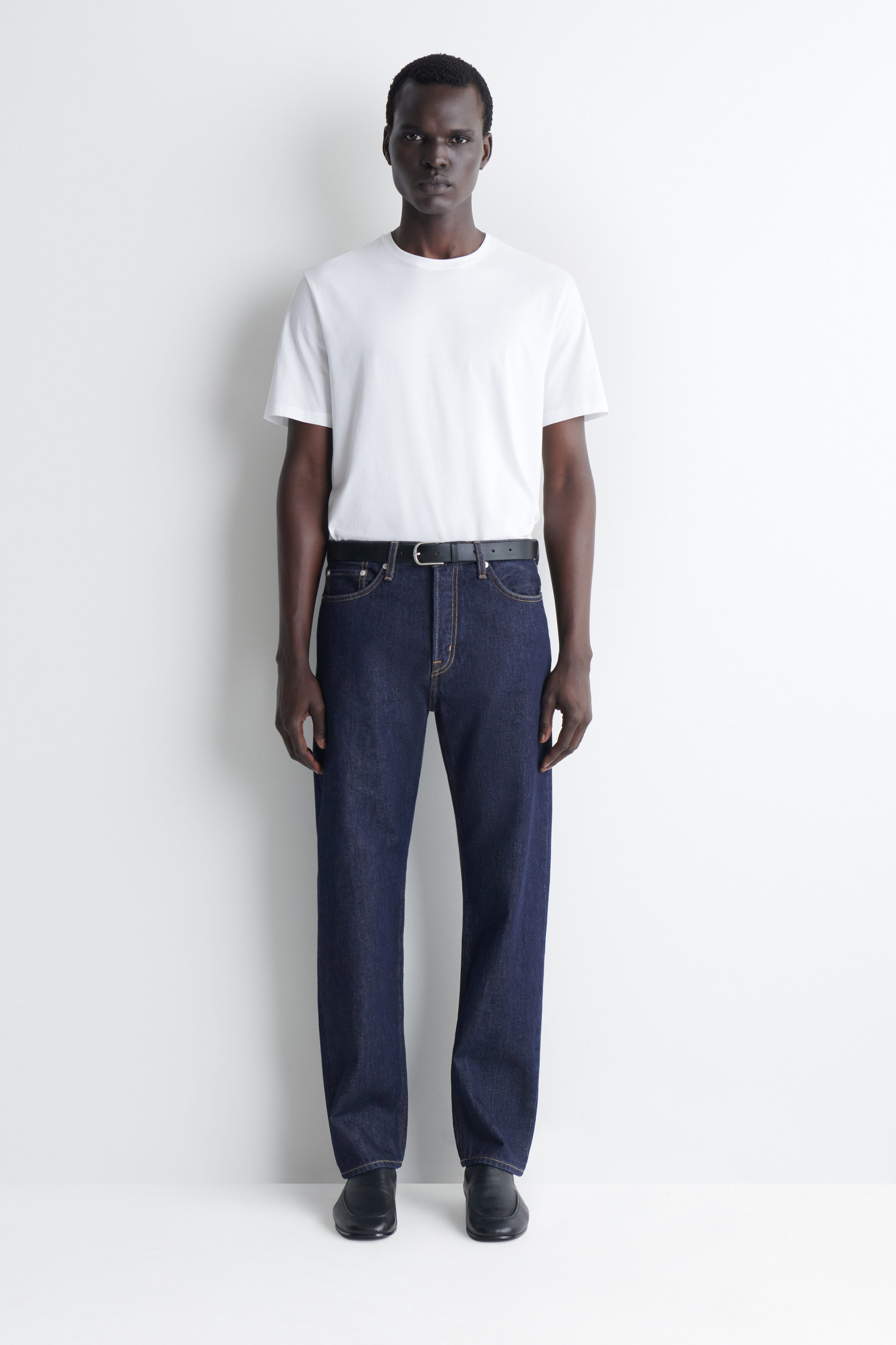 SIGNATURE REGULAR-FIT STRAIGHT-LEG JEANS
