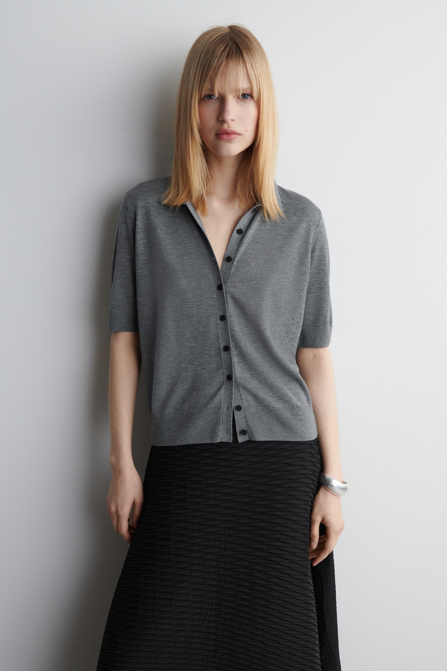 MERINO WOOL-BLEND POLO CARDIGAN - GREY MÉLANGE/RED - 1