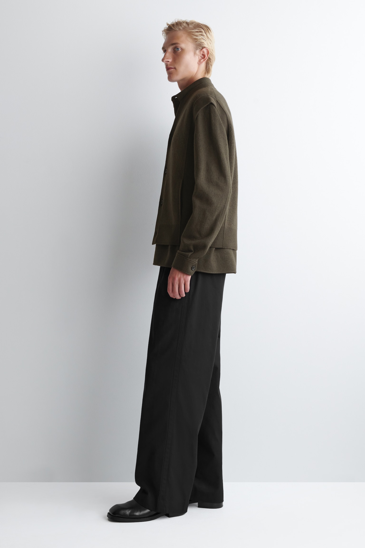 GILET BOUTONNÉ EN LAINE BOUILLIE - KAKI FONCÉ/CHARBON - 3