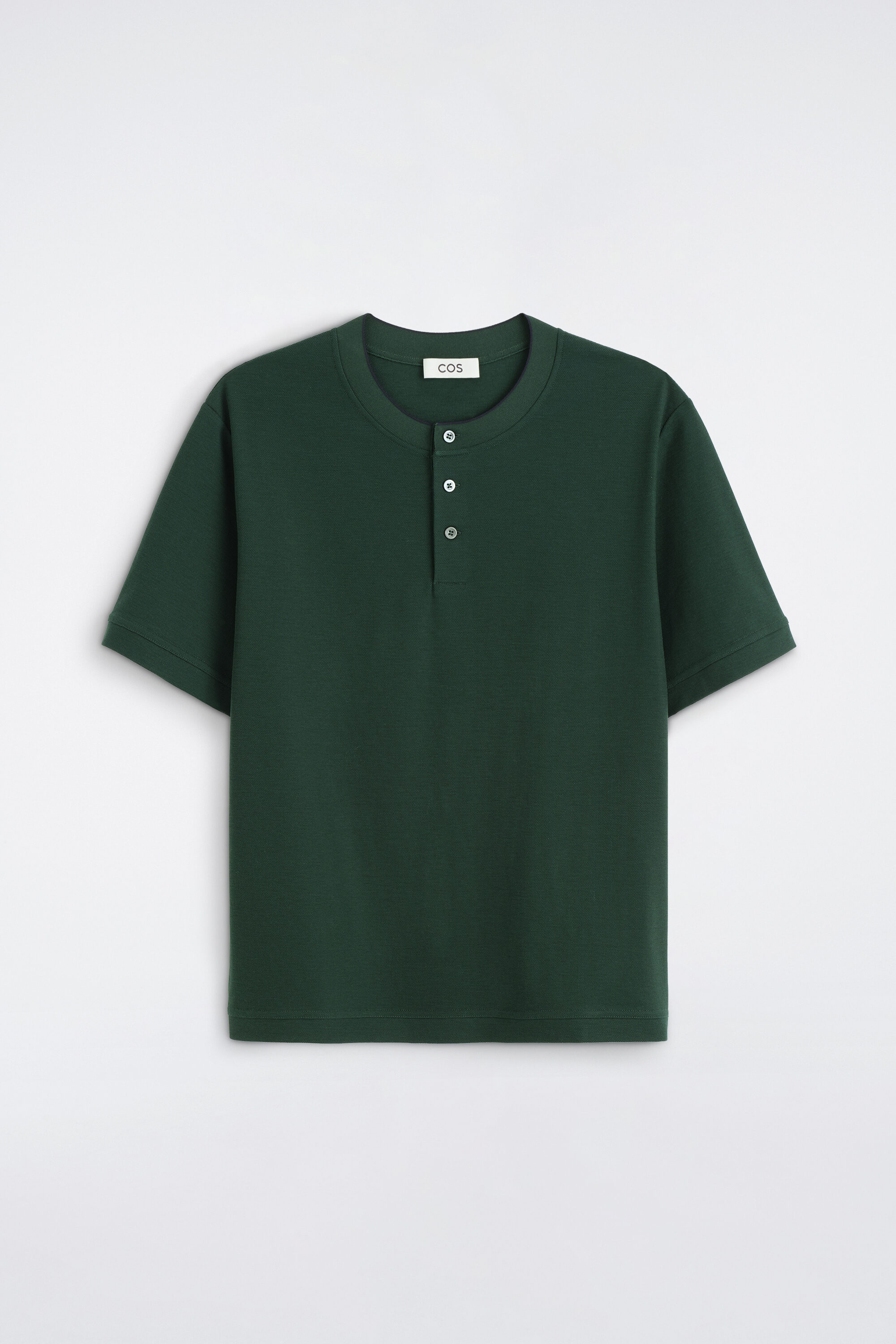 CONTRAST-TIPPED COTTON-PIQUÉ HENLEY TOP - FOREST GREEN | COS US
