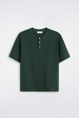CONTRAST-TIPPED COTTON-PIQUÉ HENLEY TOP — FOREST GREEN 7