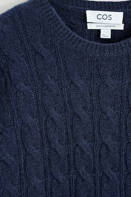 CABLE-KNIT PURE CASHMERE SWEATER — NAVY 6