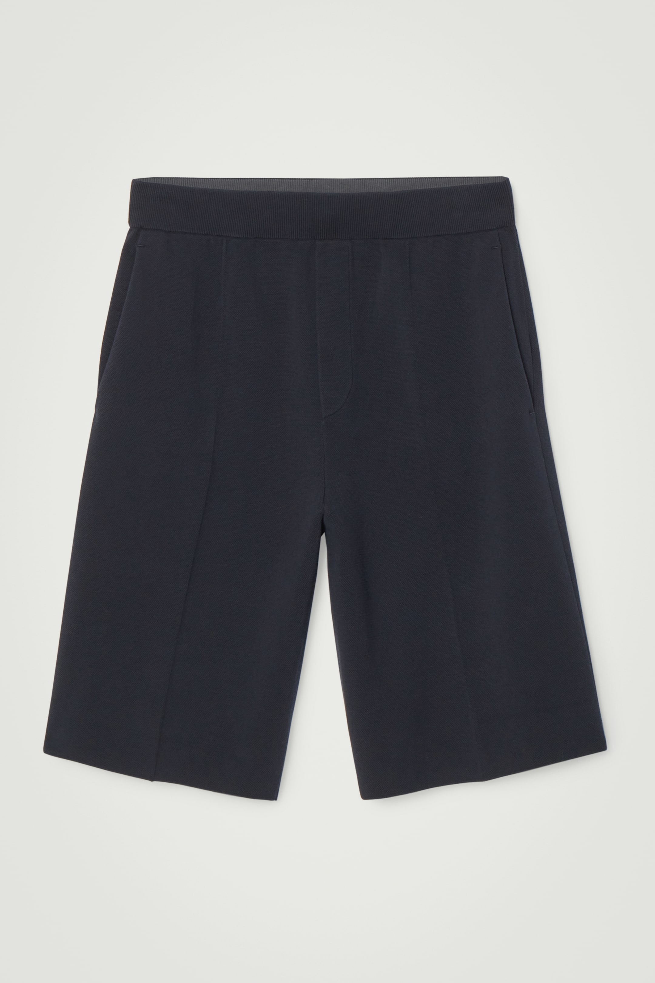 Grösseres Bild ansehen: OVERSIZED-BERMUDASHORTS AUS DOUBLEFACE-STRICK - NAVYBLAU - HERREN | H&M CH 1