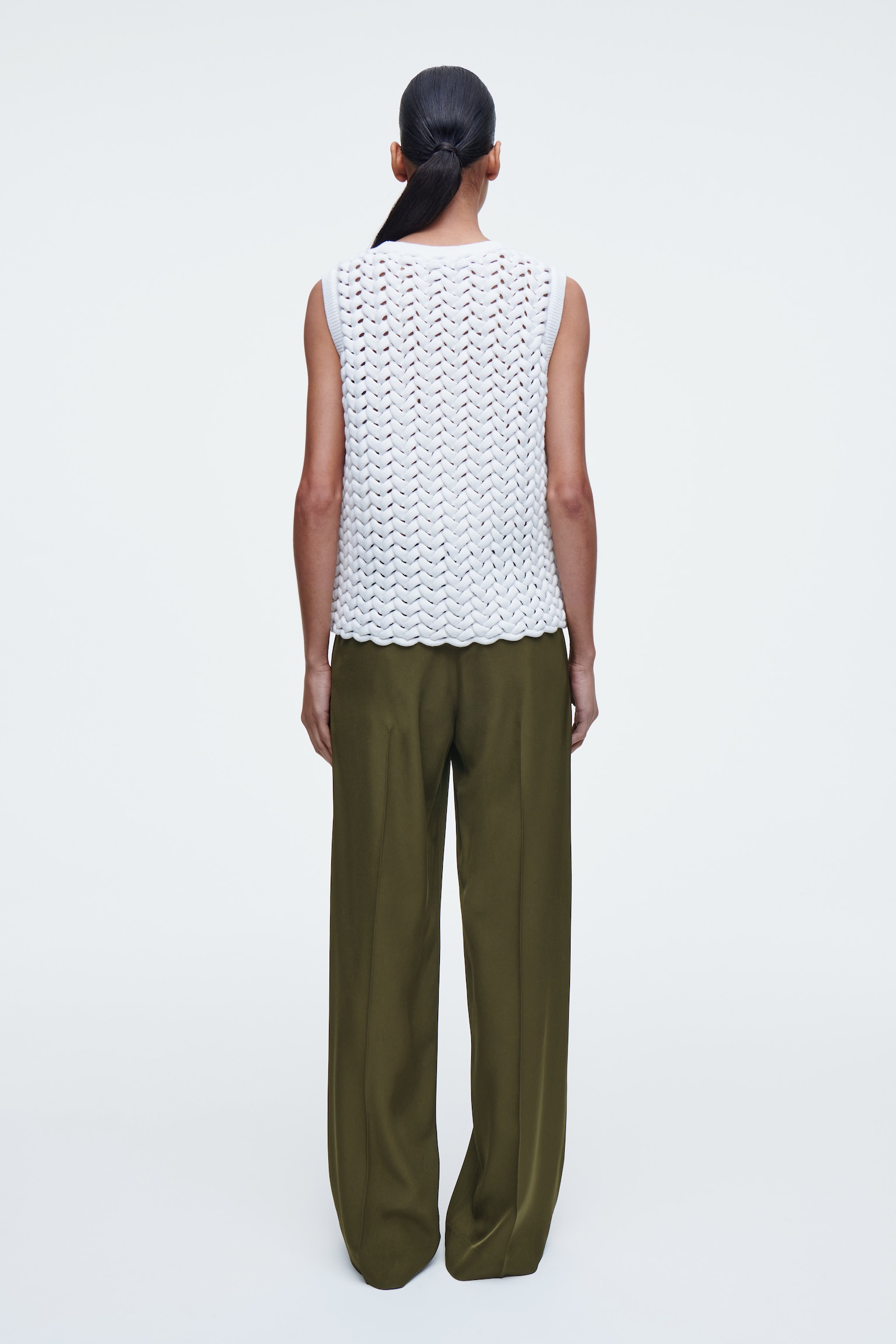 OPEN-KNIT VEST - WHITE - 3