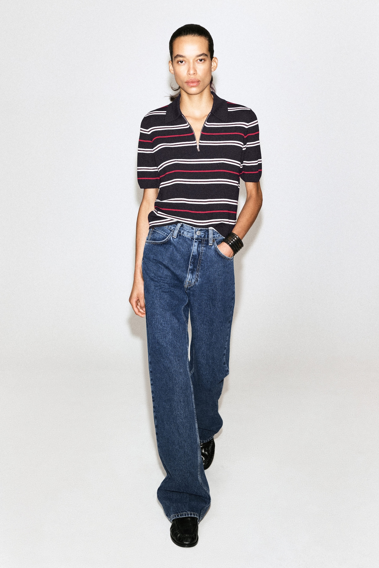 MERINO WOOL ZIP-UP POLO SHIRT — NAVY / RED / STRIPED