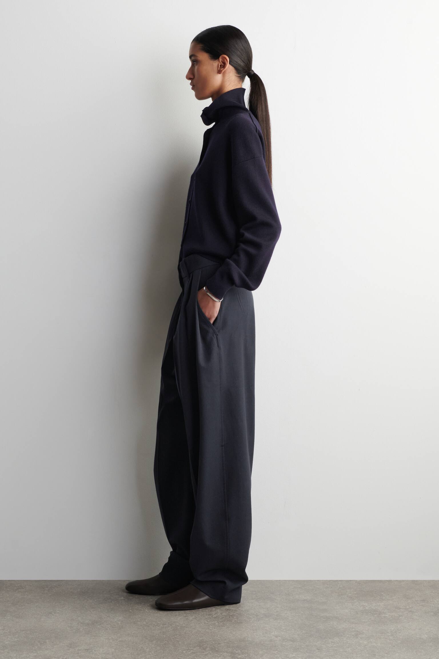 PANTALON TULIPE À PLIS EN LAINE MÉLANGÉE - BLEU MARINE/NOIR - 5