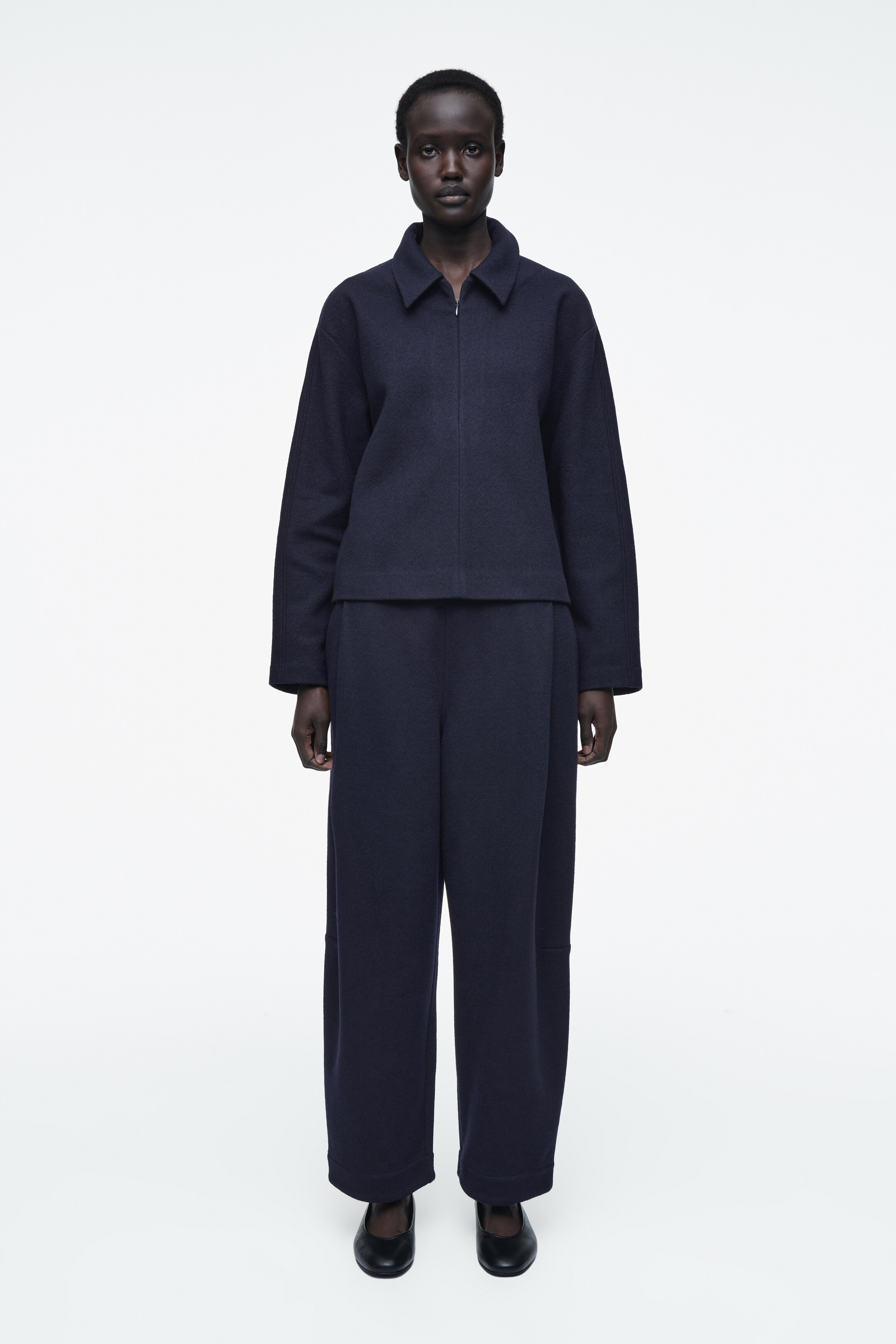 View larger image: BOILED-WOOL ZIP-UP CARDIGAN - NAVY - Ladies | H&M GB 3