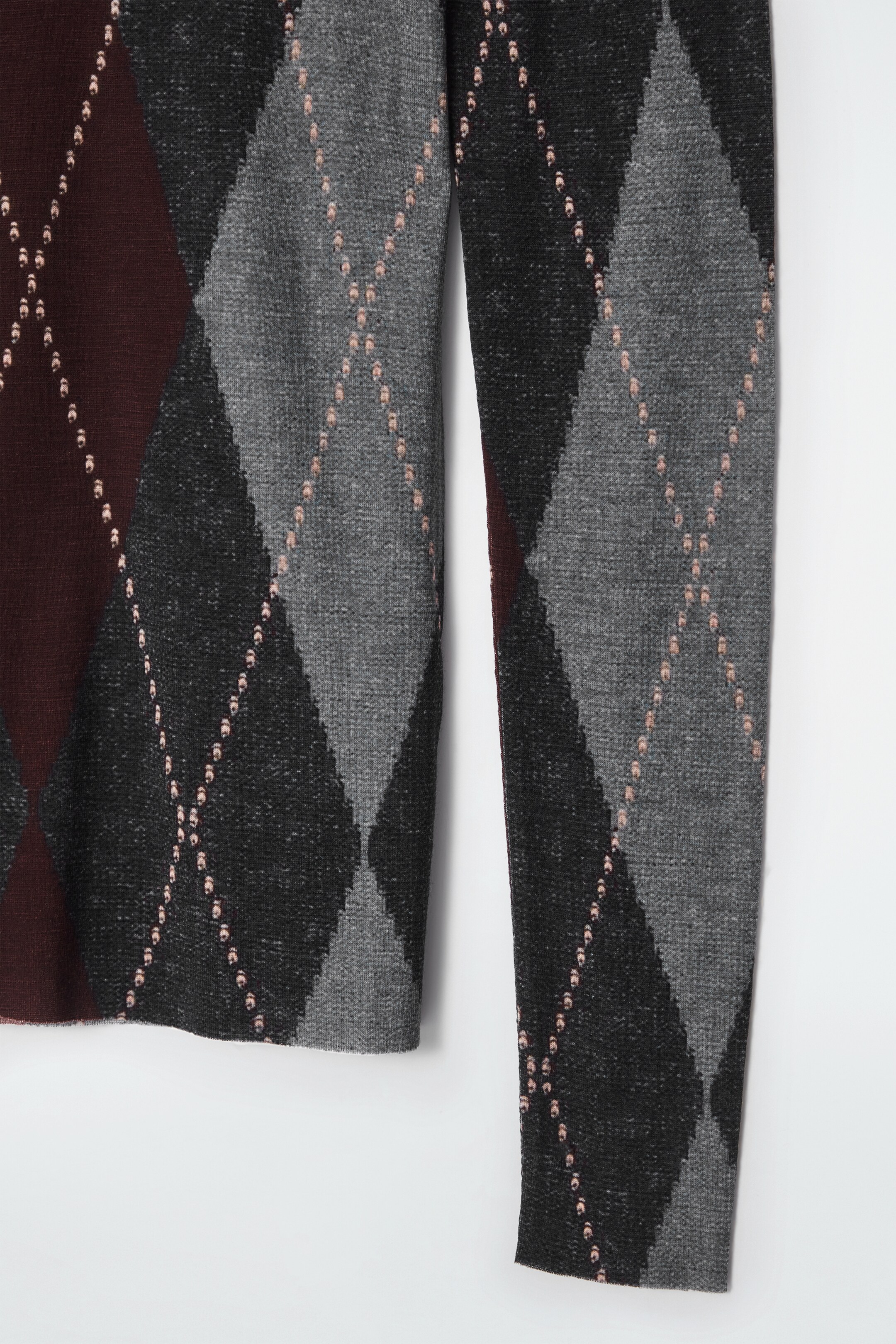 Grösseres Bild ansehen: ROLLKRAGENOBERTEIL AUS MERINOWOLLE - GRAU/ARGYLE-MUSTER - DAMEN | H&M CH 2
