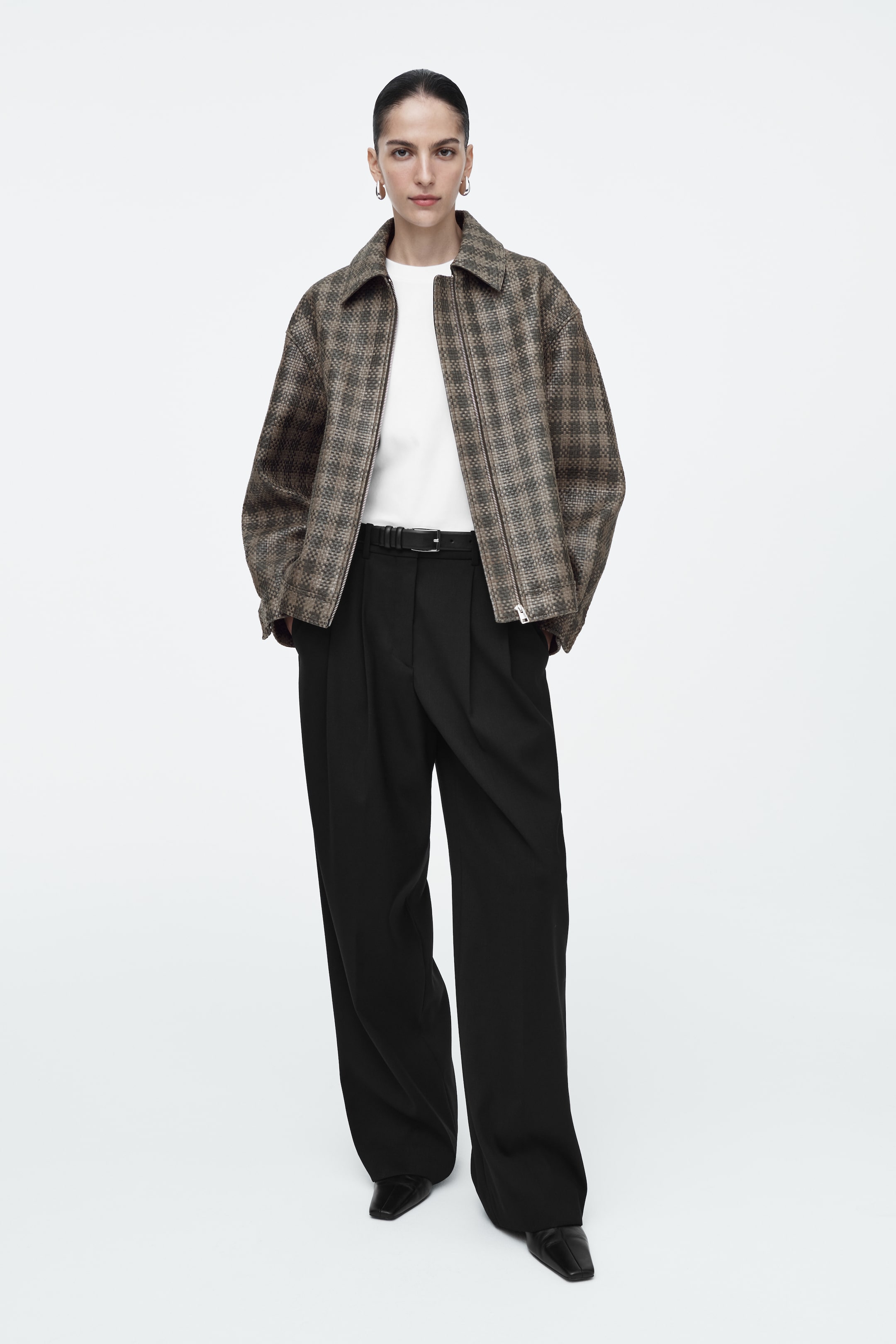 Grösseres Bild ansehen: LOCKERE ELEGANTE WOLLHOSE MIT WEITEM BEIN - SCHWARZ - DAMEN | H&M CH 1