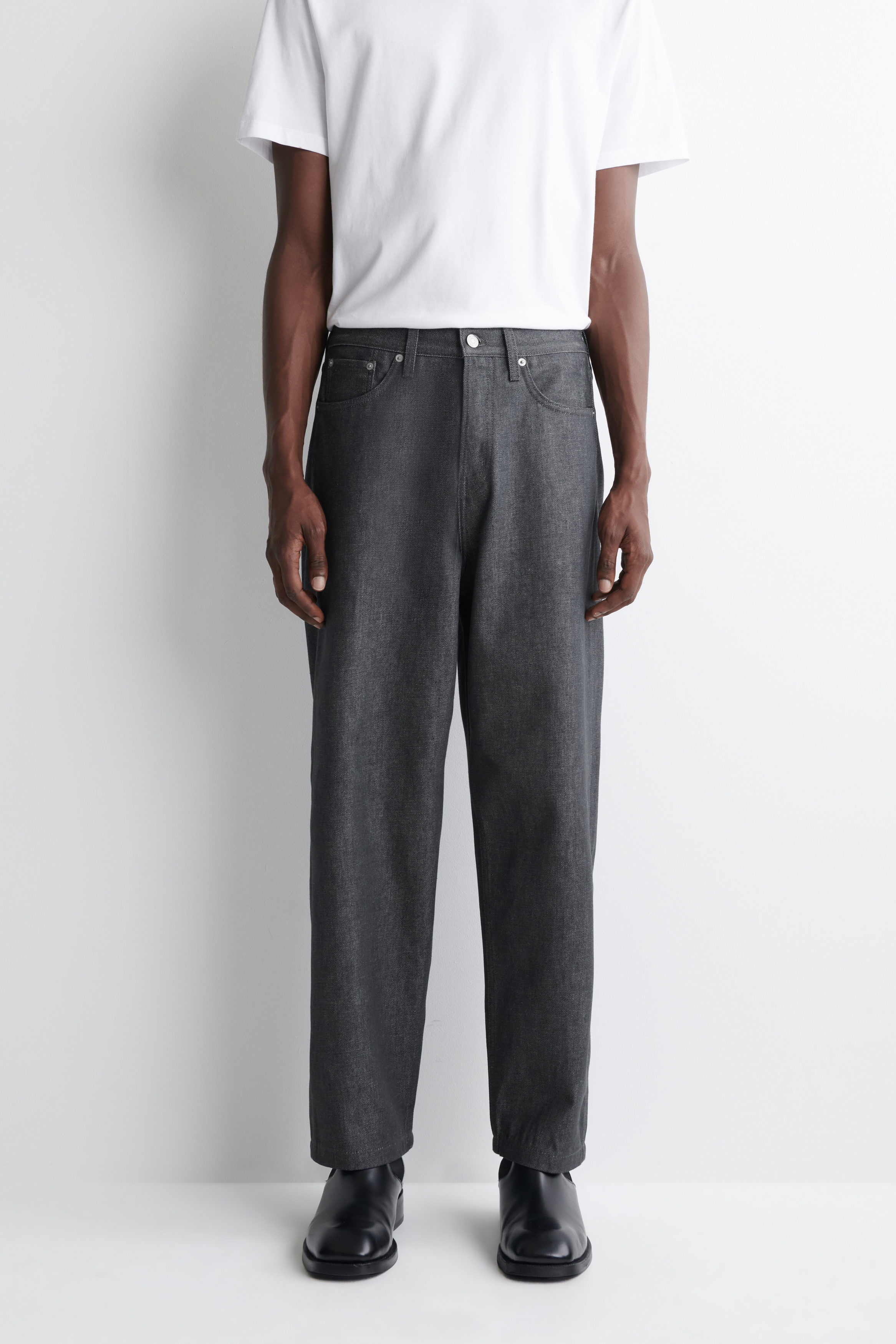DOME RELAXED-FIT STRAIGHT-LEG JEANS - DARK GRAY | COS US
