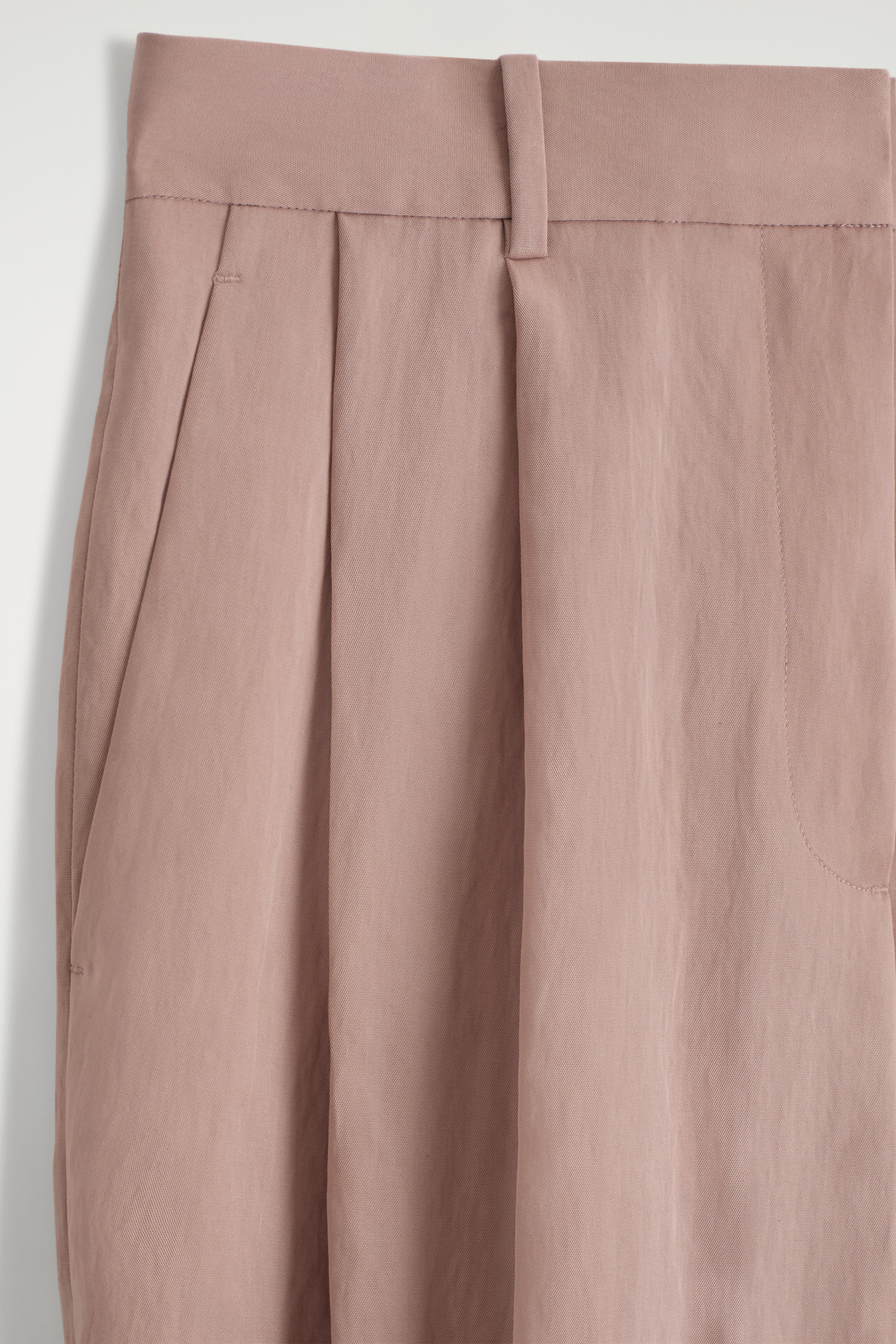 View larger image: RELAXED FLUID WIDE-LEG TROUSERS - LIGHT PINK - Ladies | H&M GB 6
