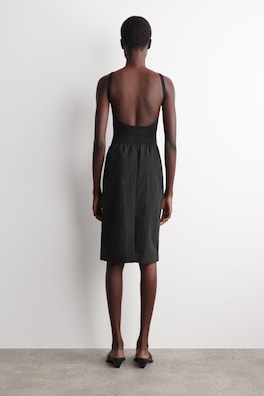 GATHERED PENCIL SKIRT — BLACK 3