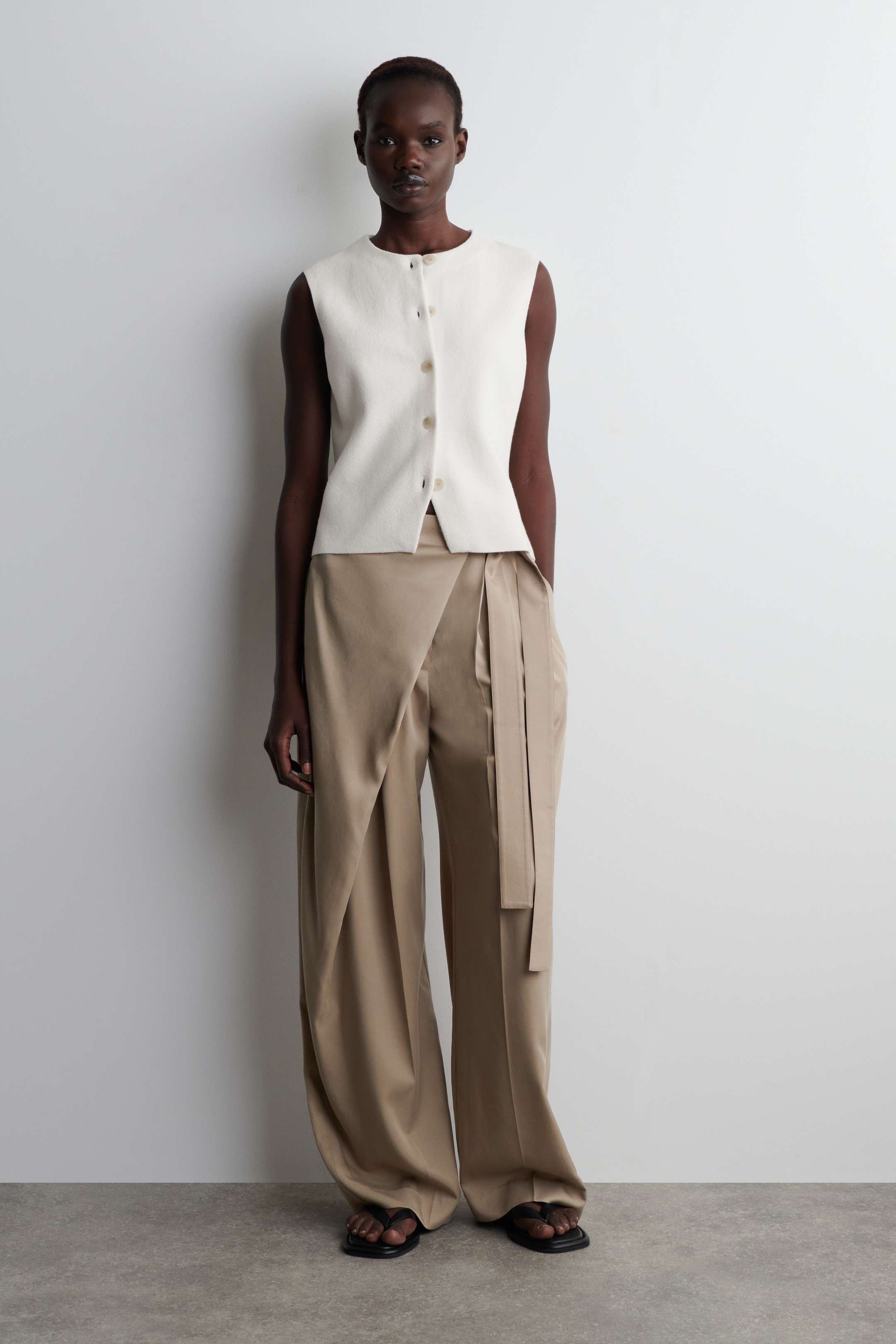 View larger image: KNITTED COTTON WAISTCOAT - IVORY - Ladies | H&M GB 3