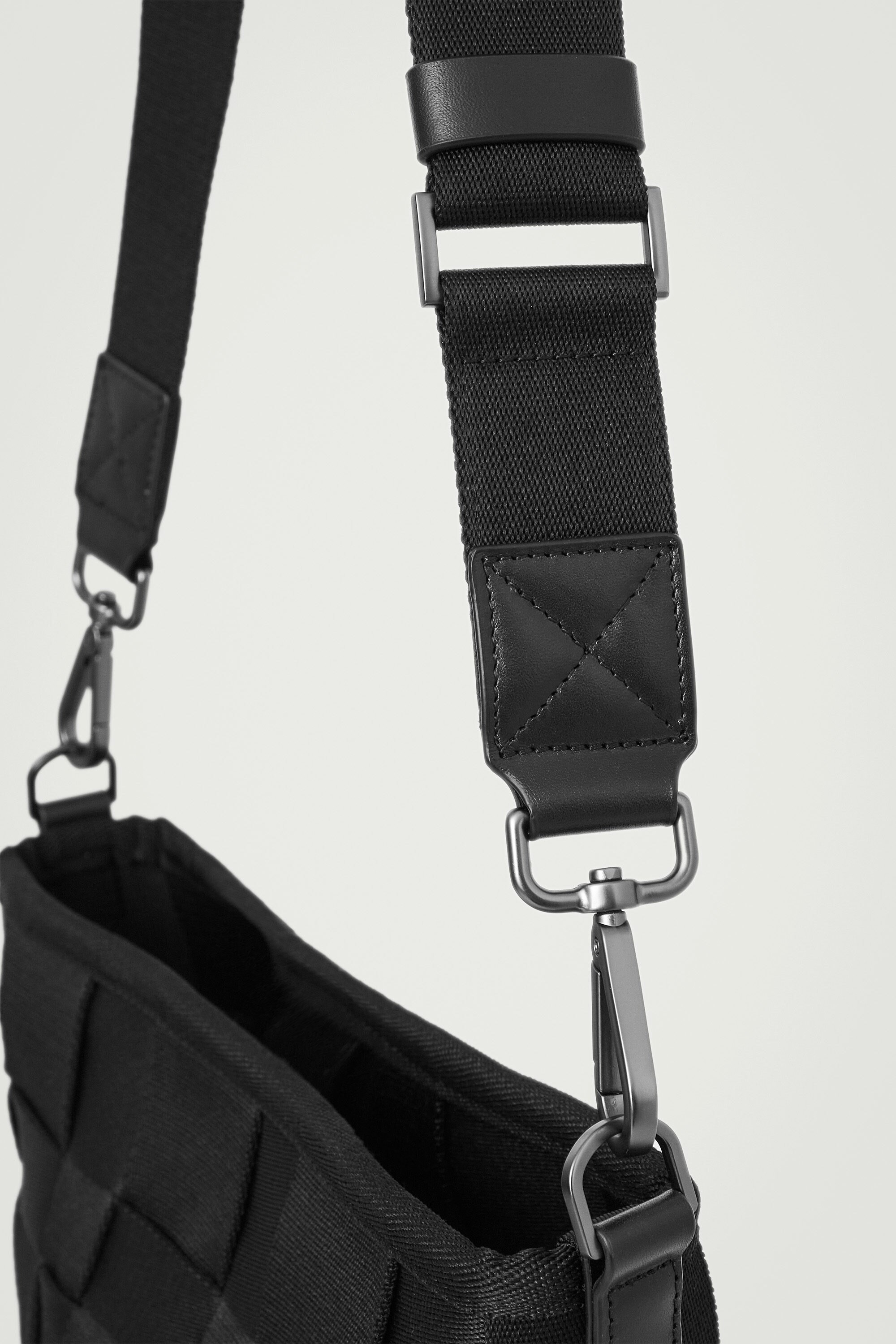 【送料&関税込】ChloAC Brick Leather Small Mate Crossbody Ba Amazon.com: CHOLISS Small Crossbody Bags for Women, Vegan