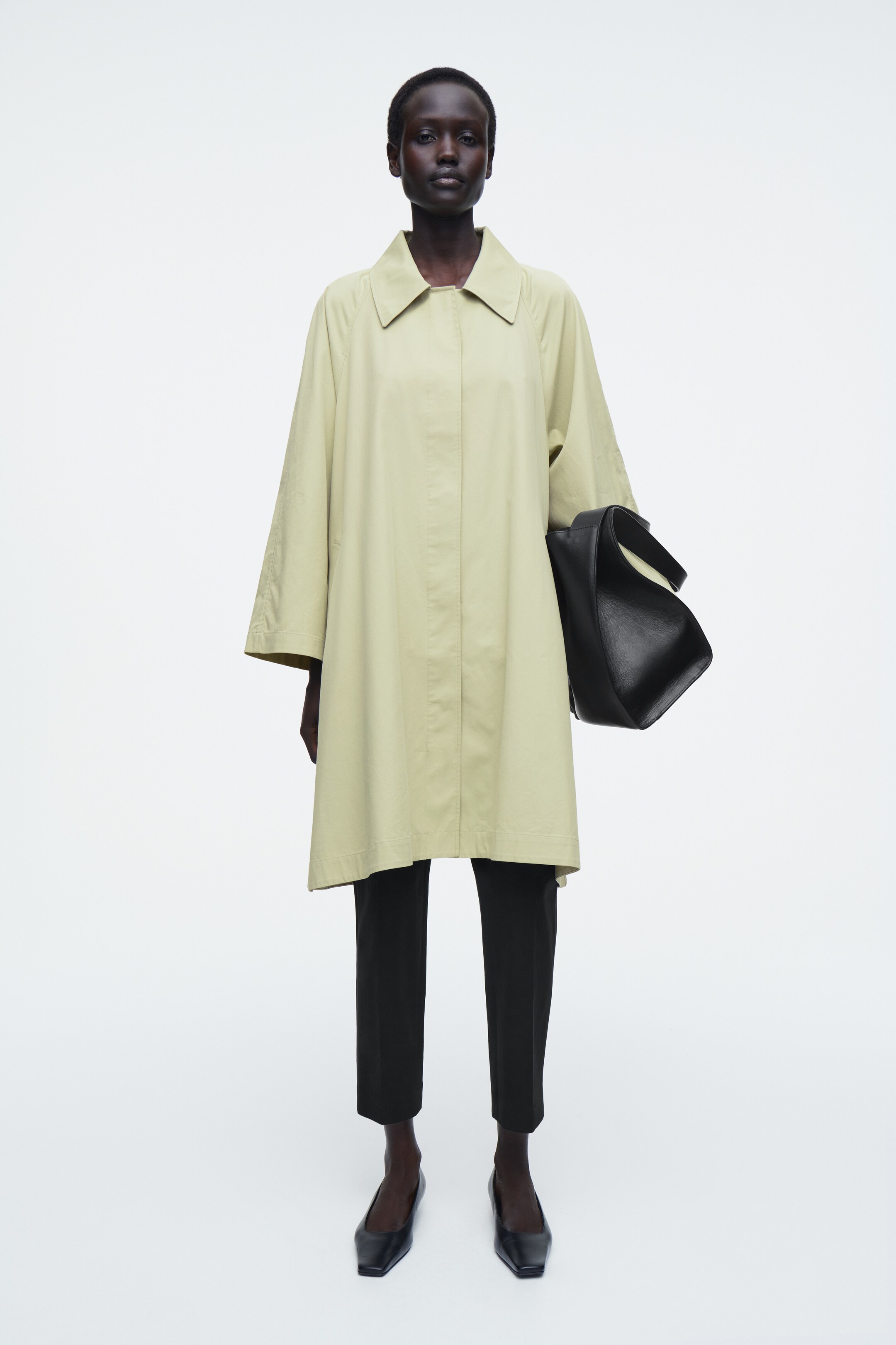 Agrandir l'image: MANTEAU DE MI-SAISON OVERSIZE VOLUMINEUX - VERT CLAIR - FEMME | H&M CH 1