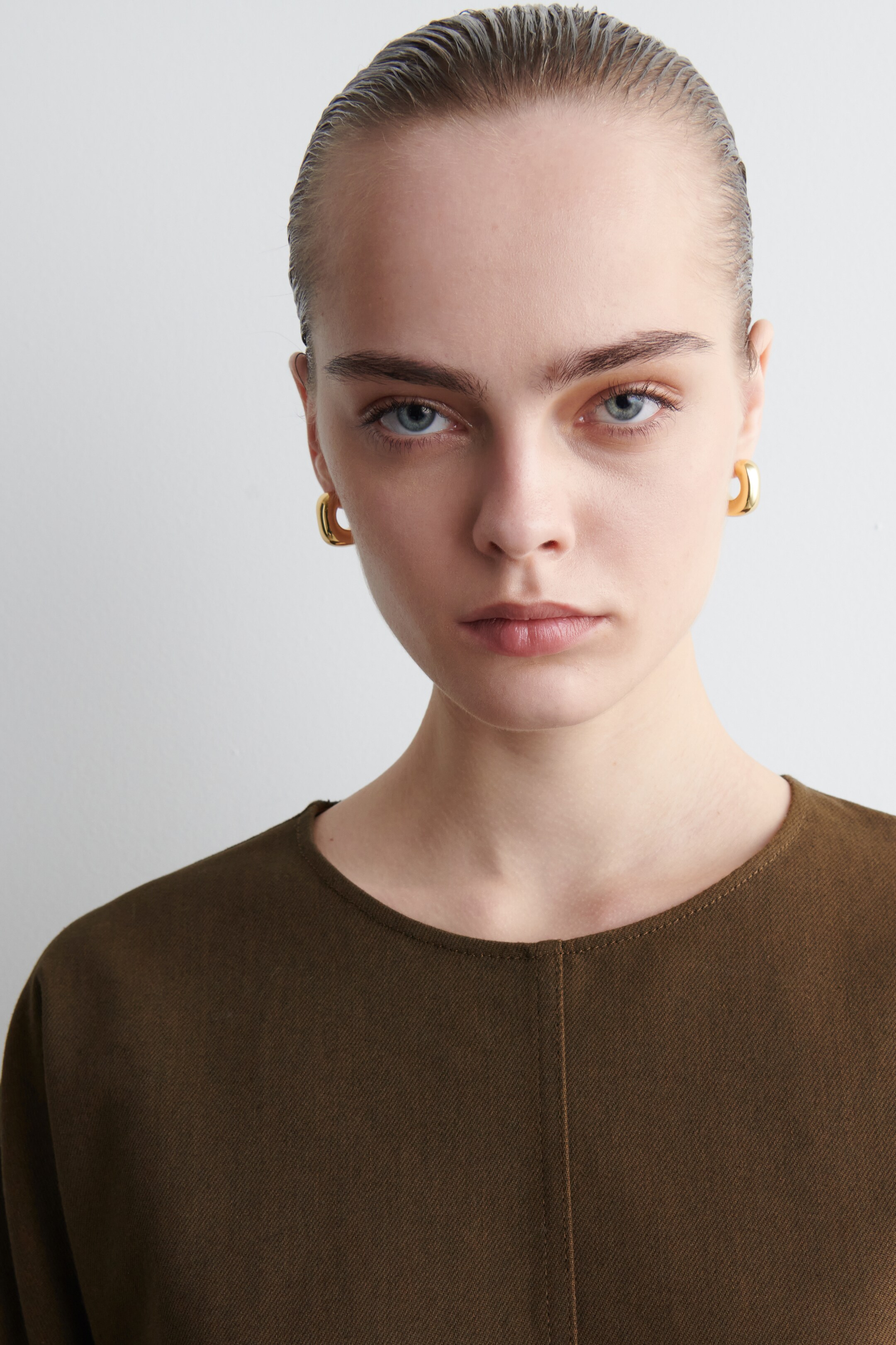 Visualizza immagine più grande: TOP OVERSIZE IN DENIM - MARRONE - DONNA | H&M IT 6