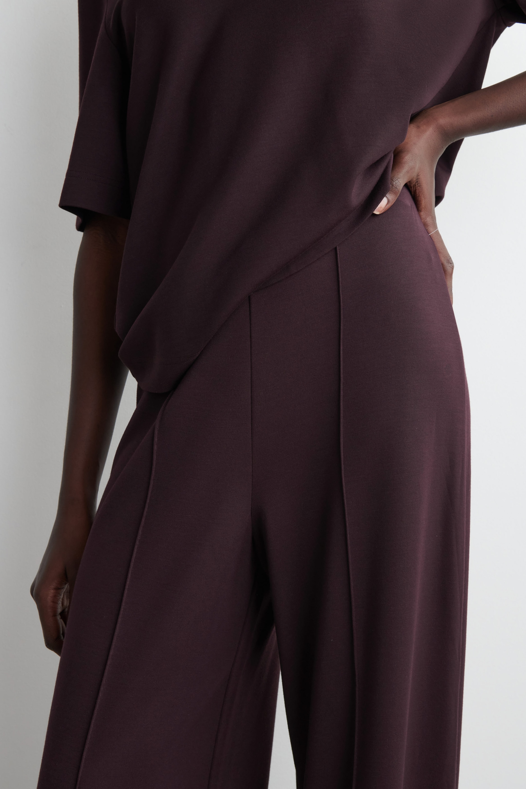 MODAL WIDE-LEG PANTS