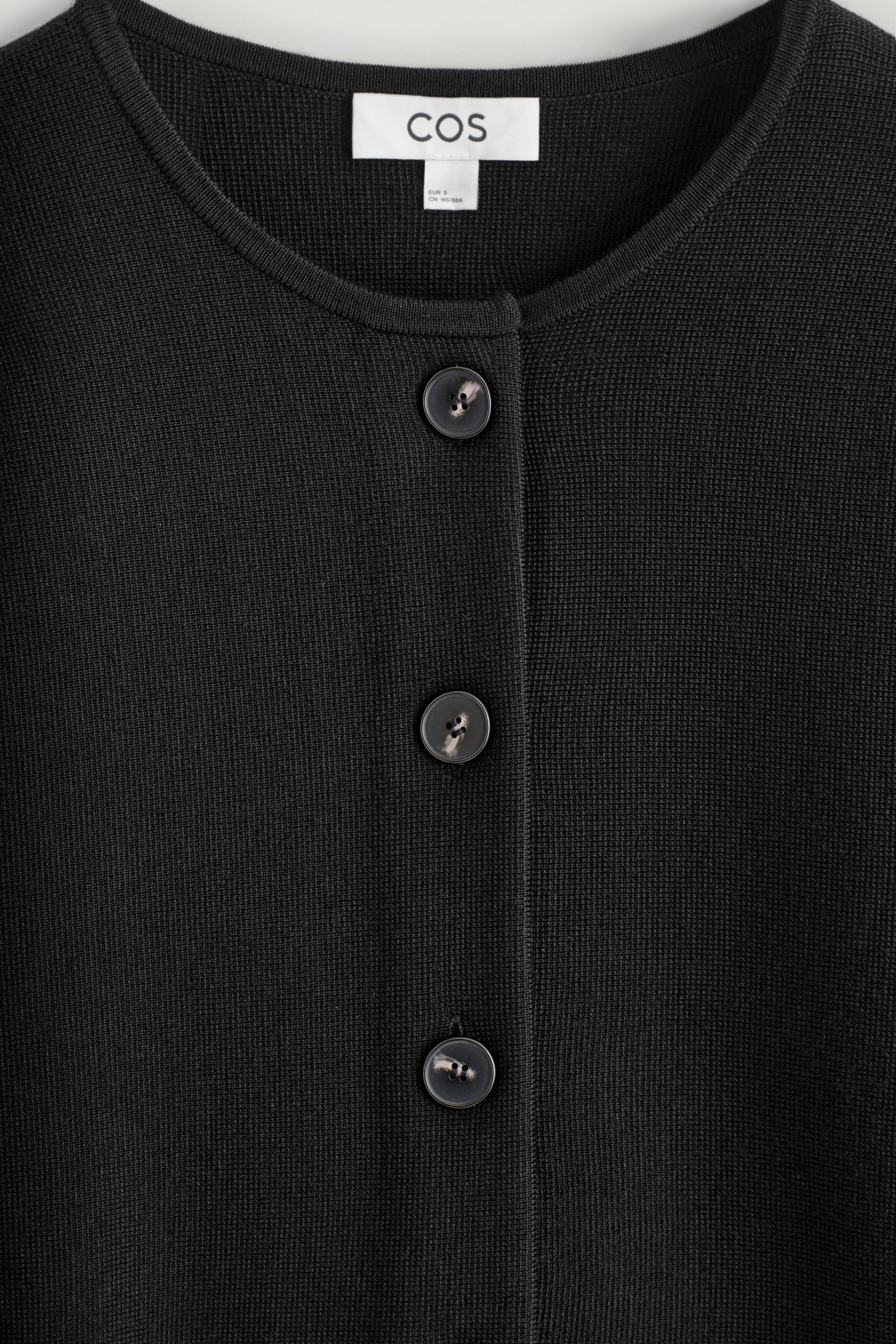 StillMedia/DescriptiveDetail