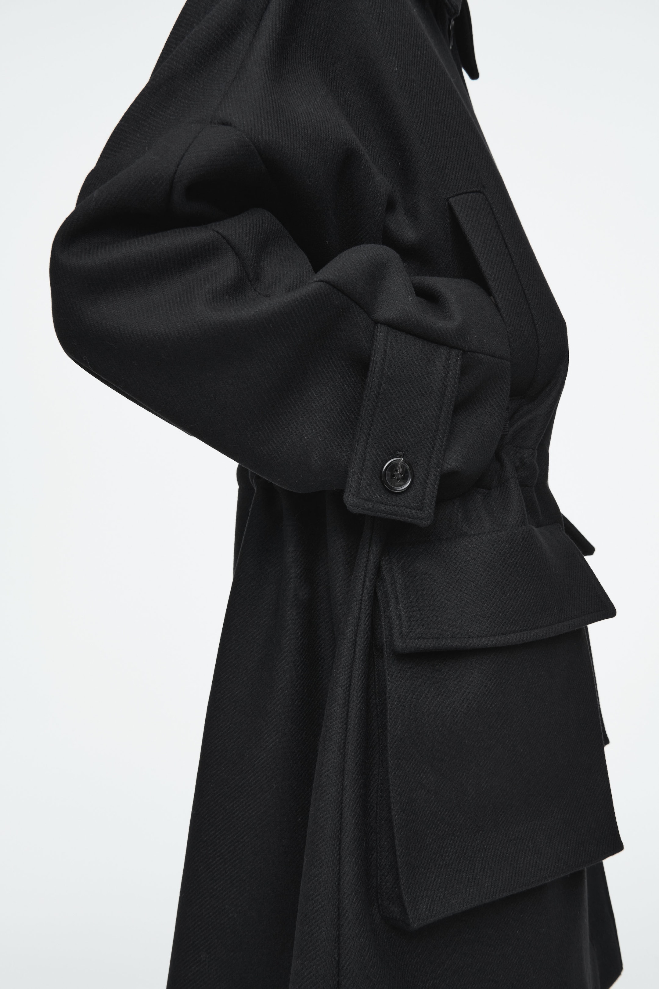 OVERSIZED WOOL WORKWEAR COAT