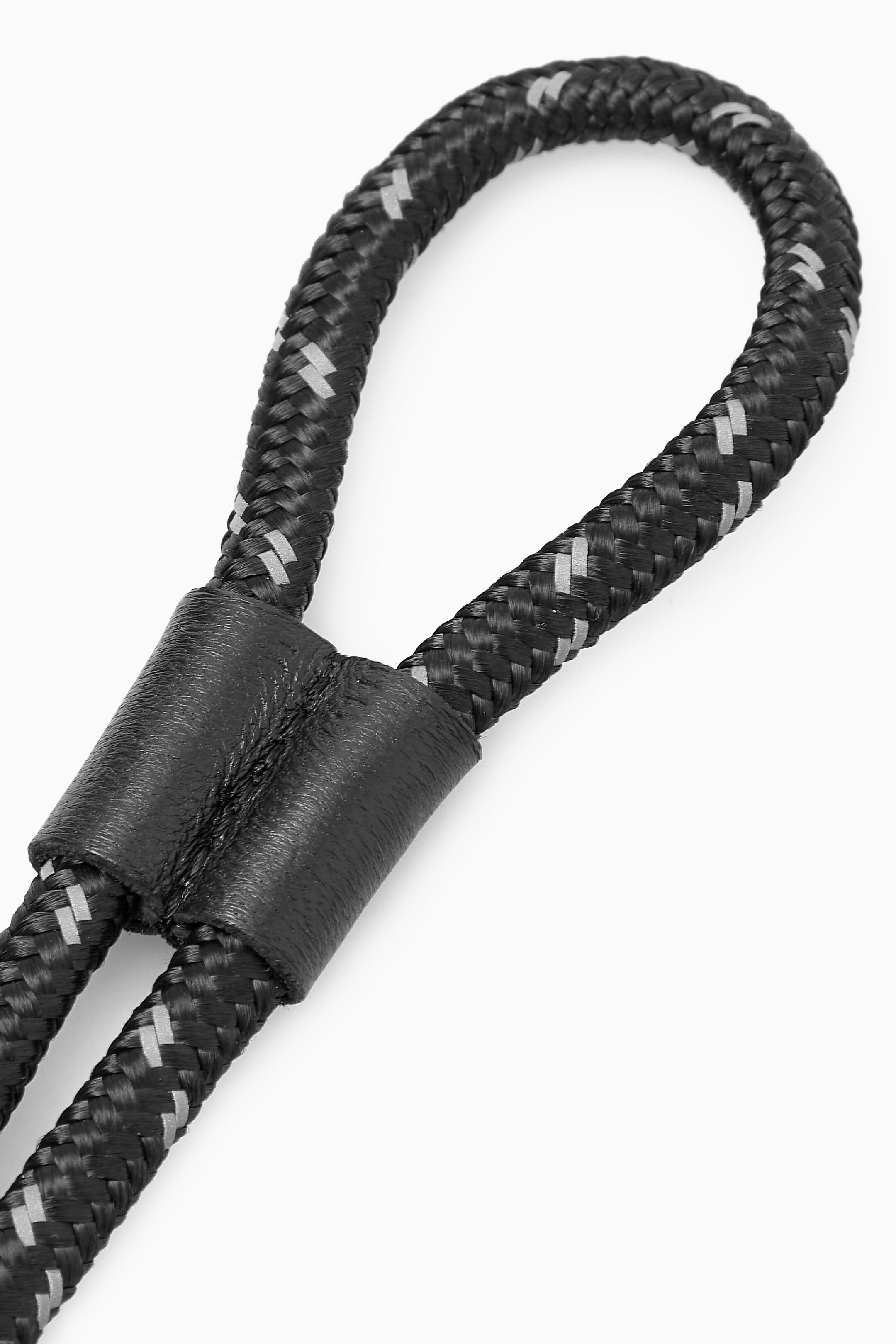 StillMedia/DescriptiveDetail