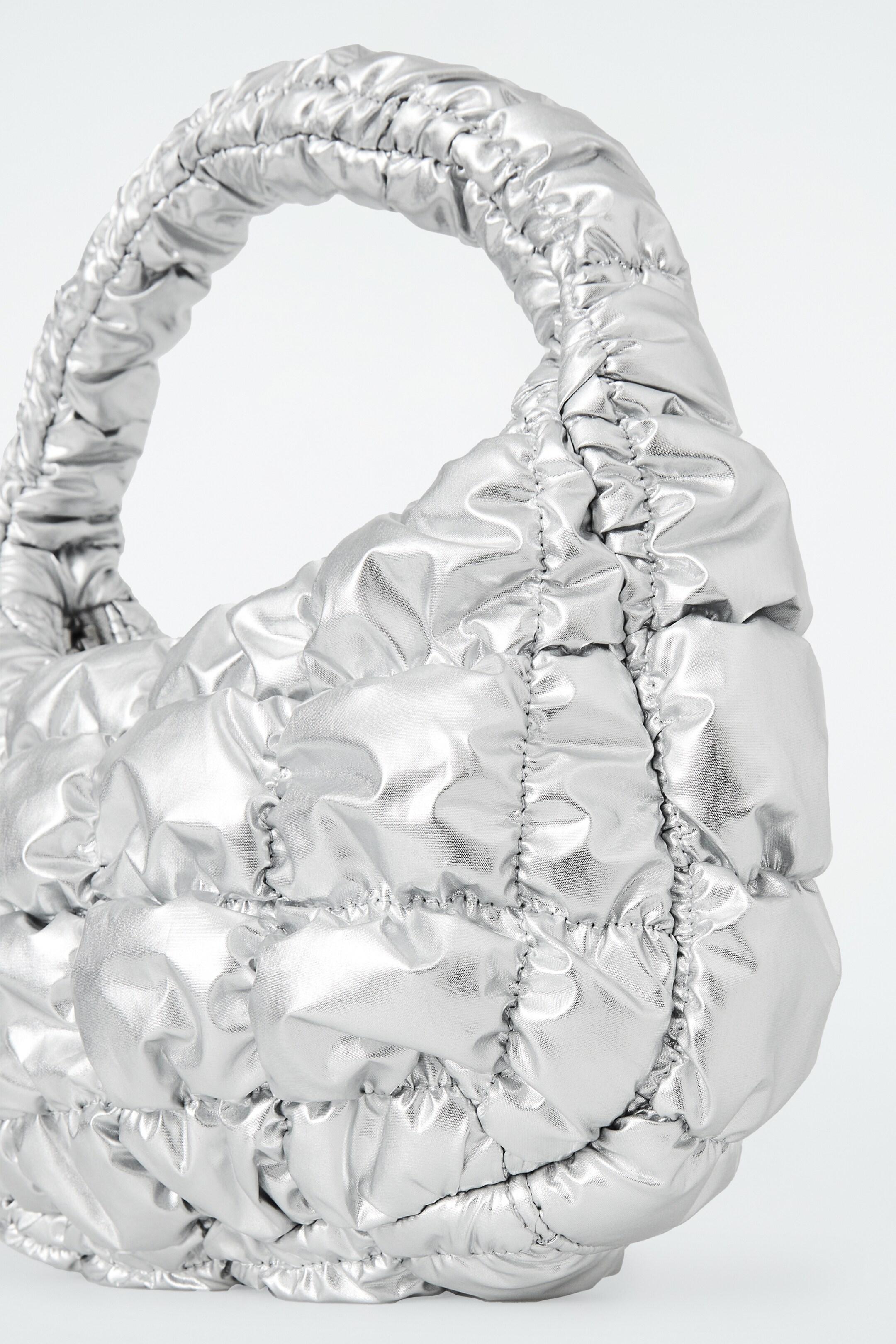 Grotere afbeelding bekijken: QUILTED MICRO BAG - ZILVER - DAMES | H&M NL 4