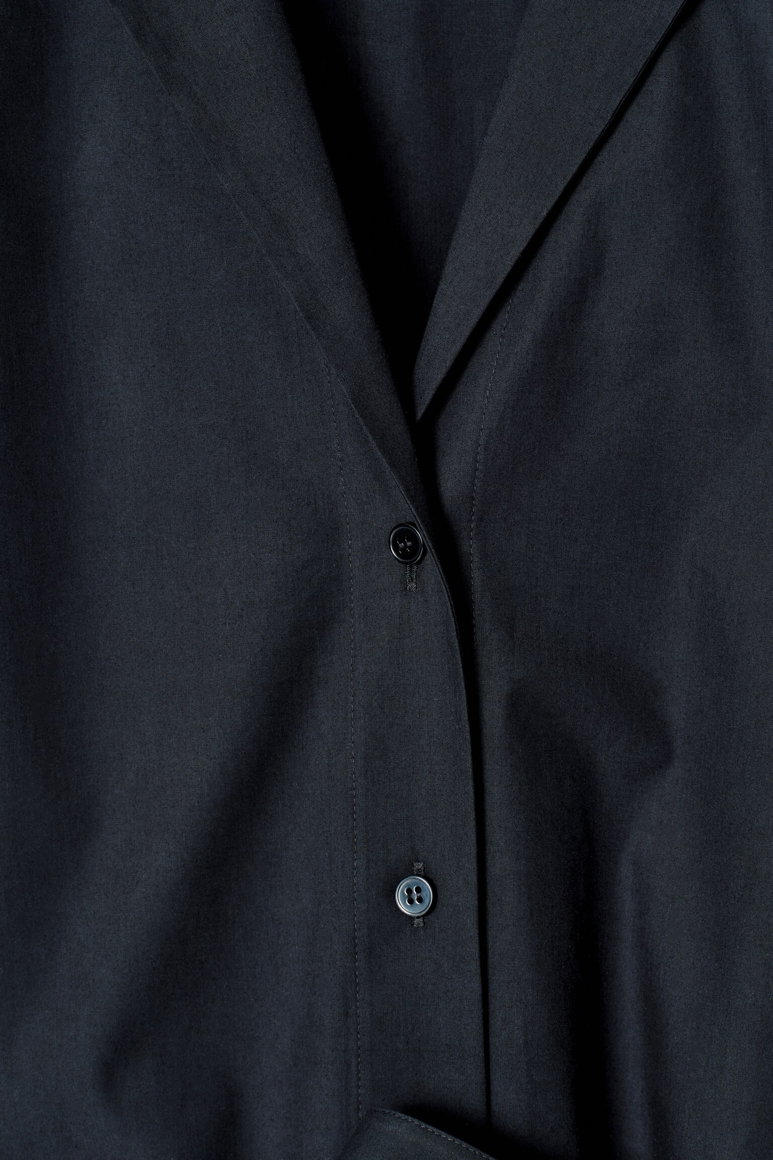 CHEMISIER MIDI A MANICHE CORTE CON CINTURA - BLU NAVY/BIANCO - 8