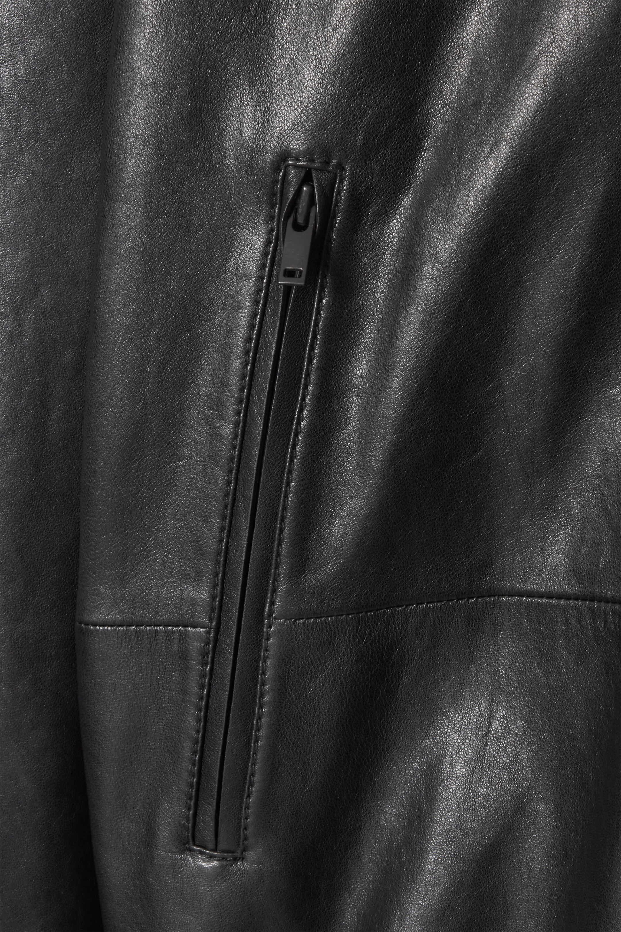 Ingrandisci l'immagine: WAISTED LEATHER TRUCKER JACKET - BLACK - DONNA | H&M CH 3