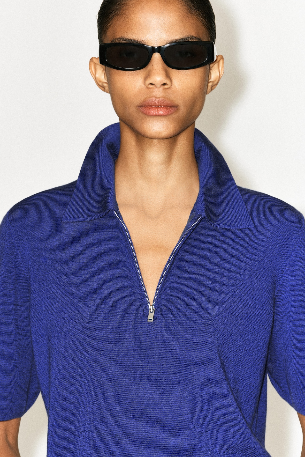 MERINO WOOL ZIP-UP POLO SHIRT — COBALT BLUE
