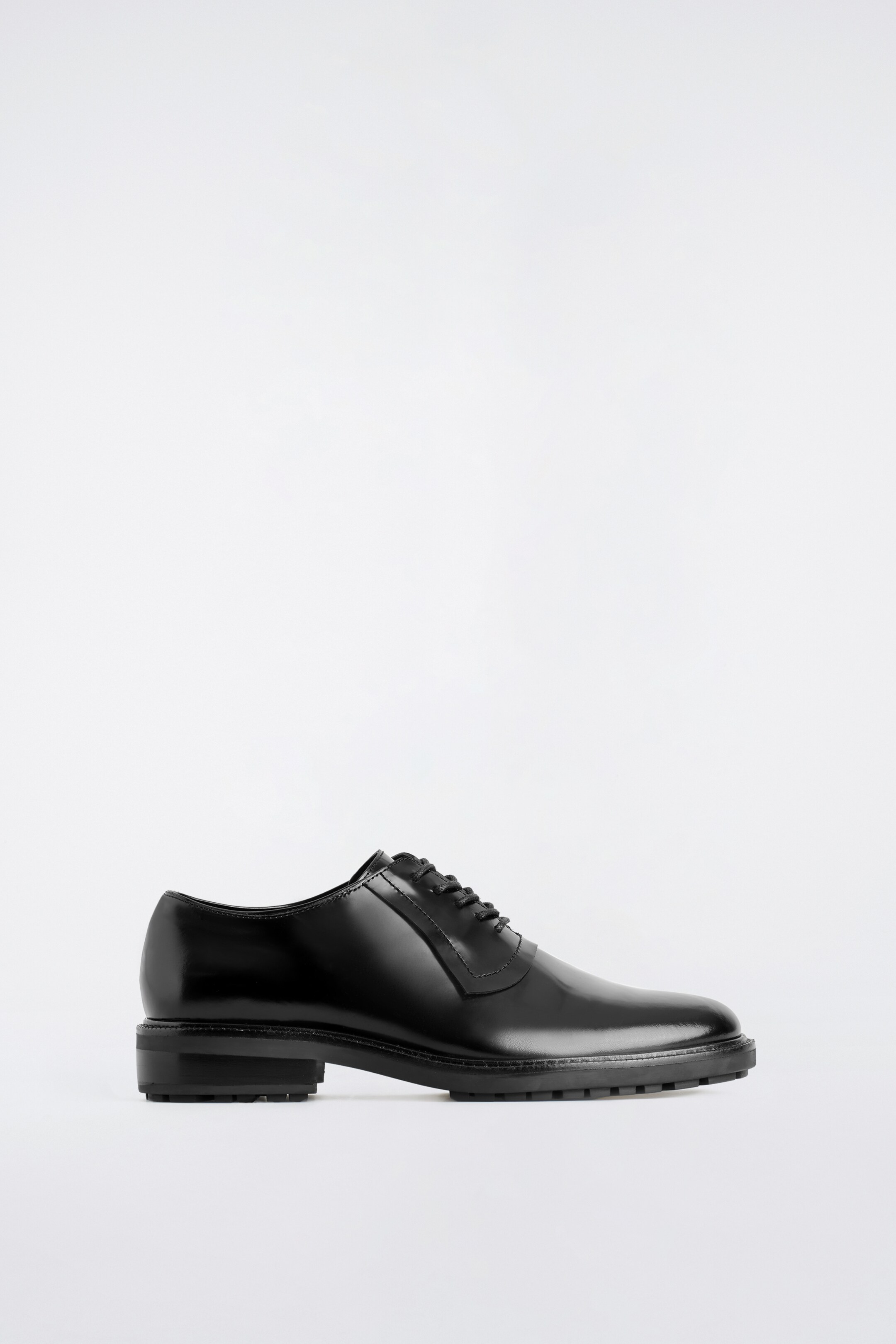 Vezi imaginea mai mare: PANTOFI OXFORD DIN PIELE - NEGRU - BĂRBAŢI | H&M RO 4