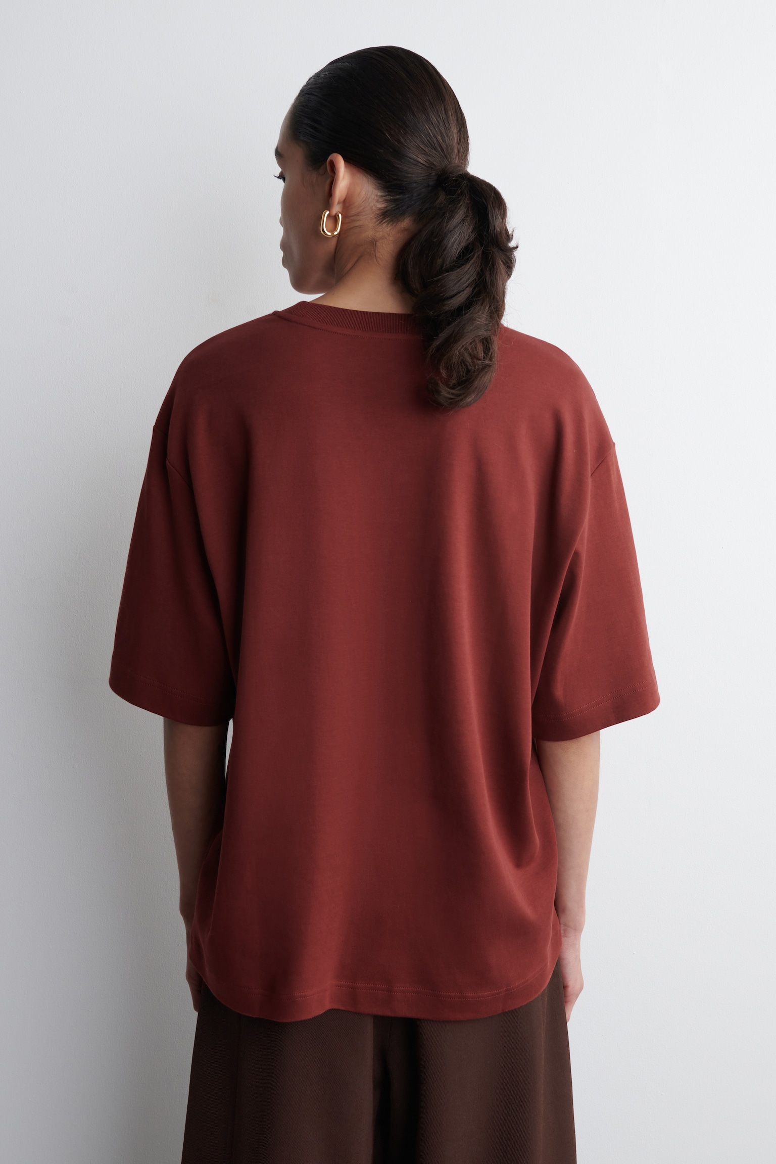OVERSIZED-T-SHIRT AUS BAUMWOLLE - DUNKELROT/WEISS/HELLGRÜN - 5